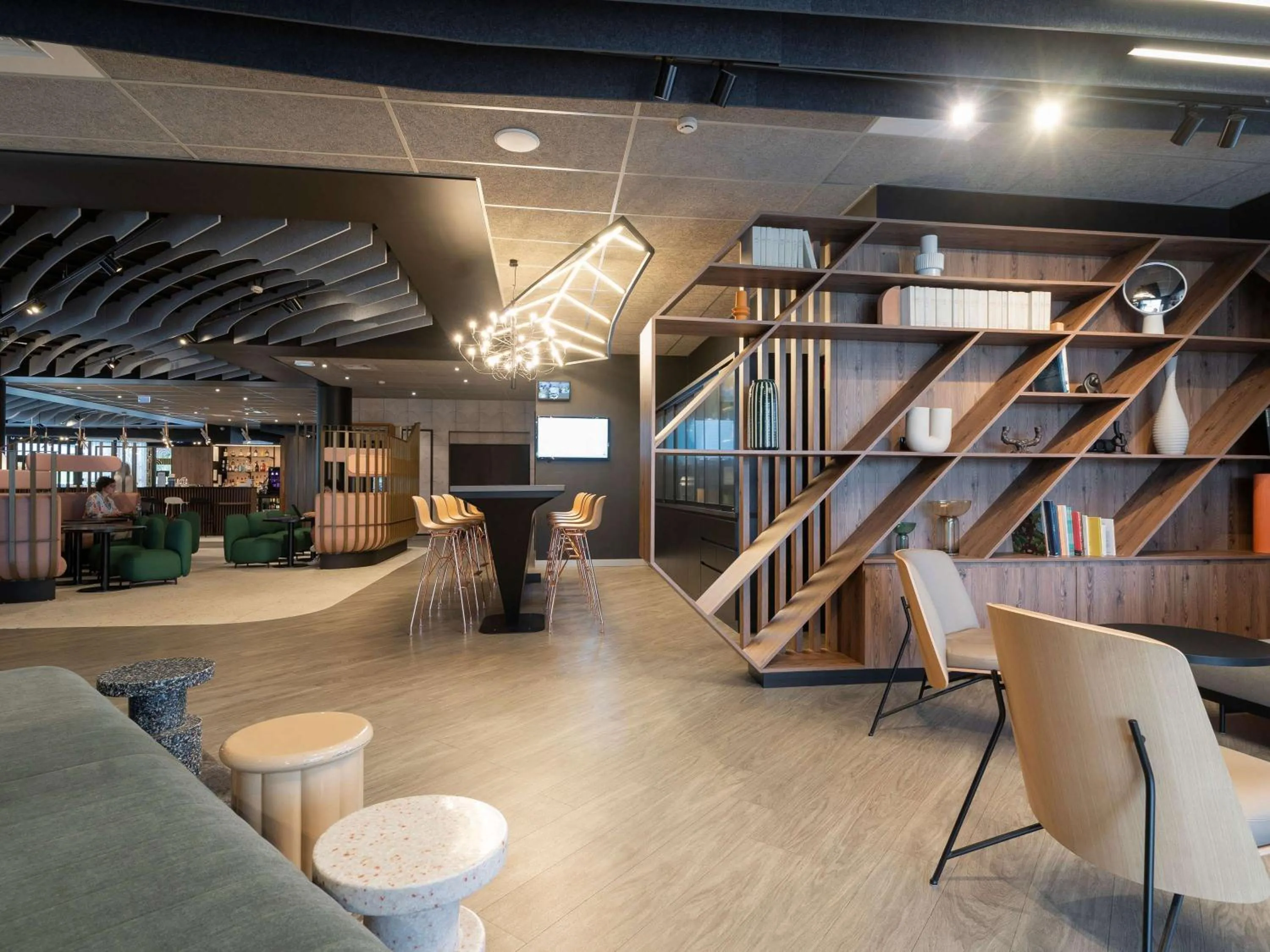 Property building in Novotel Poitiers Site du Futuroscope