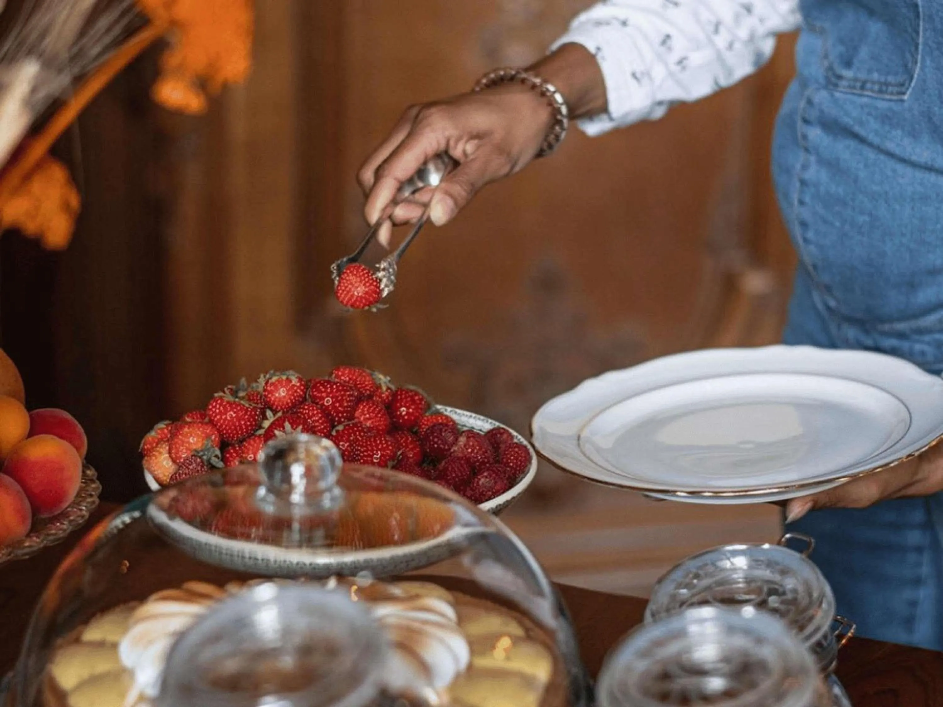 Breakfast in Hotel Novotel Domaine de Maffliers - Paris Val-d'Oise
