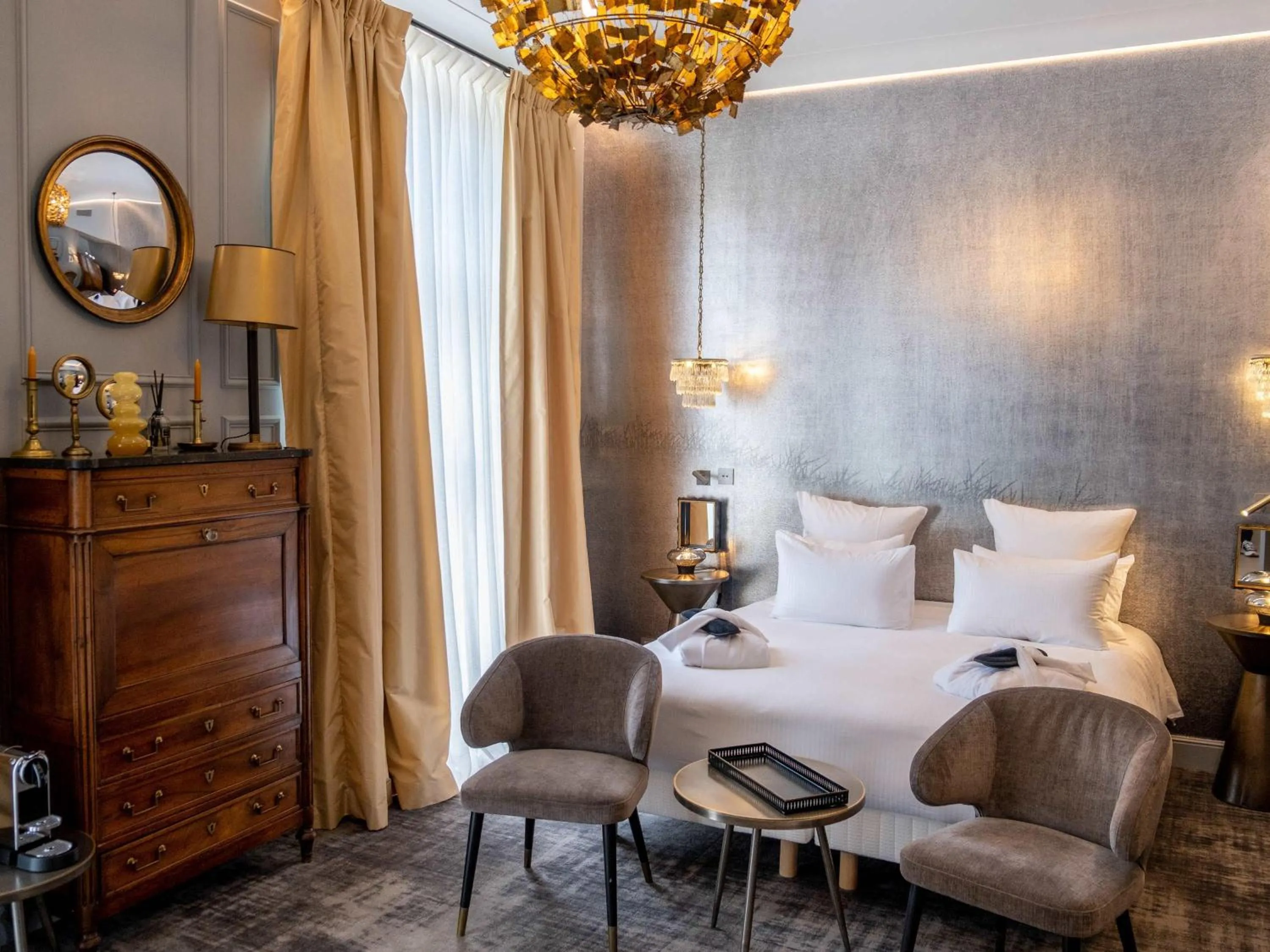 Bedroom, Bed in Hotel Novotel Domaine de Maffliers - Paris Val-d'Oise