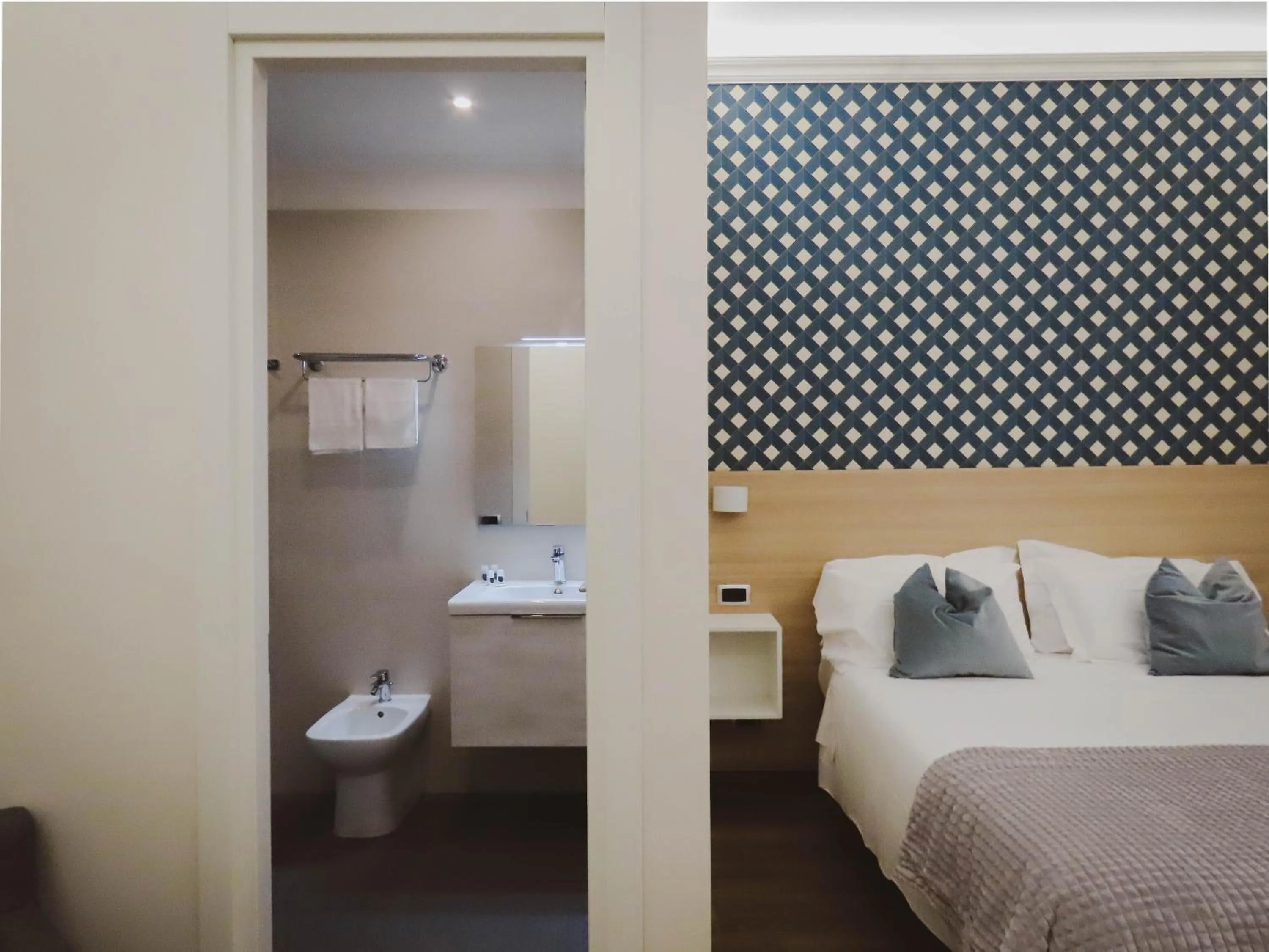 Bathroom, Bed in My Maison 109 Guest House