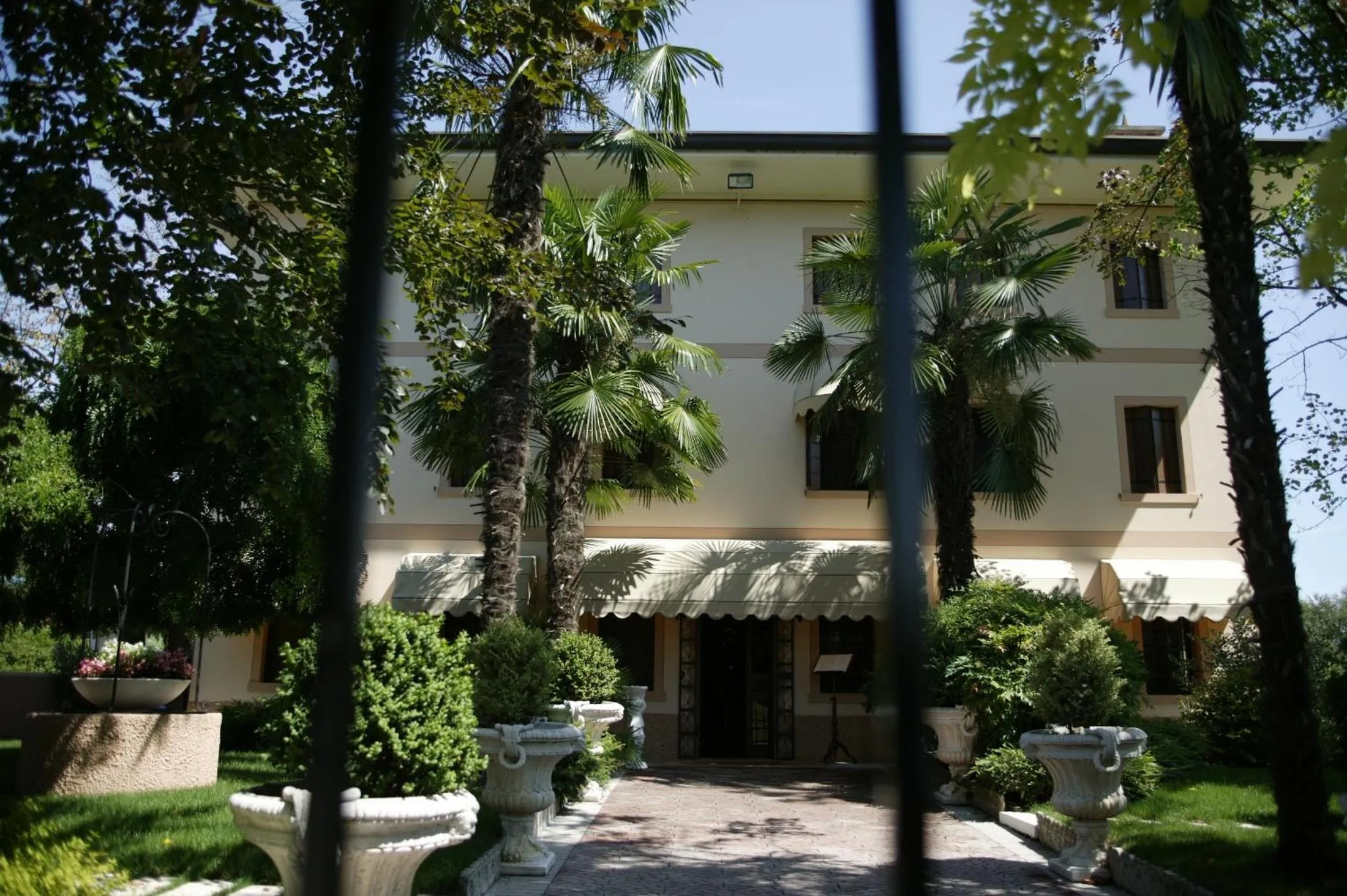 Property building in Il Cecchini