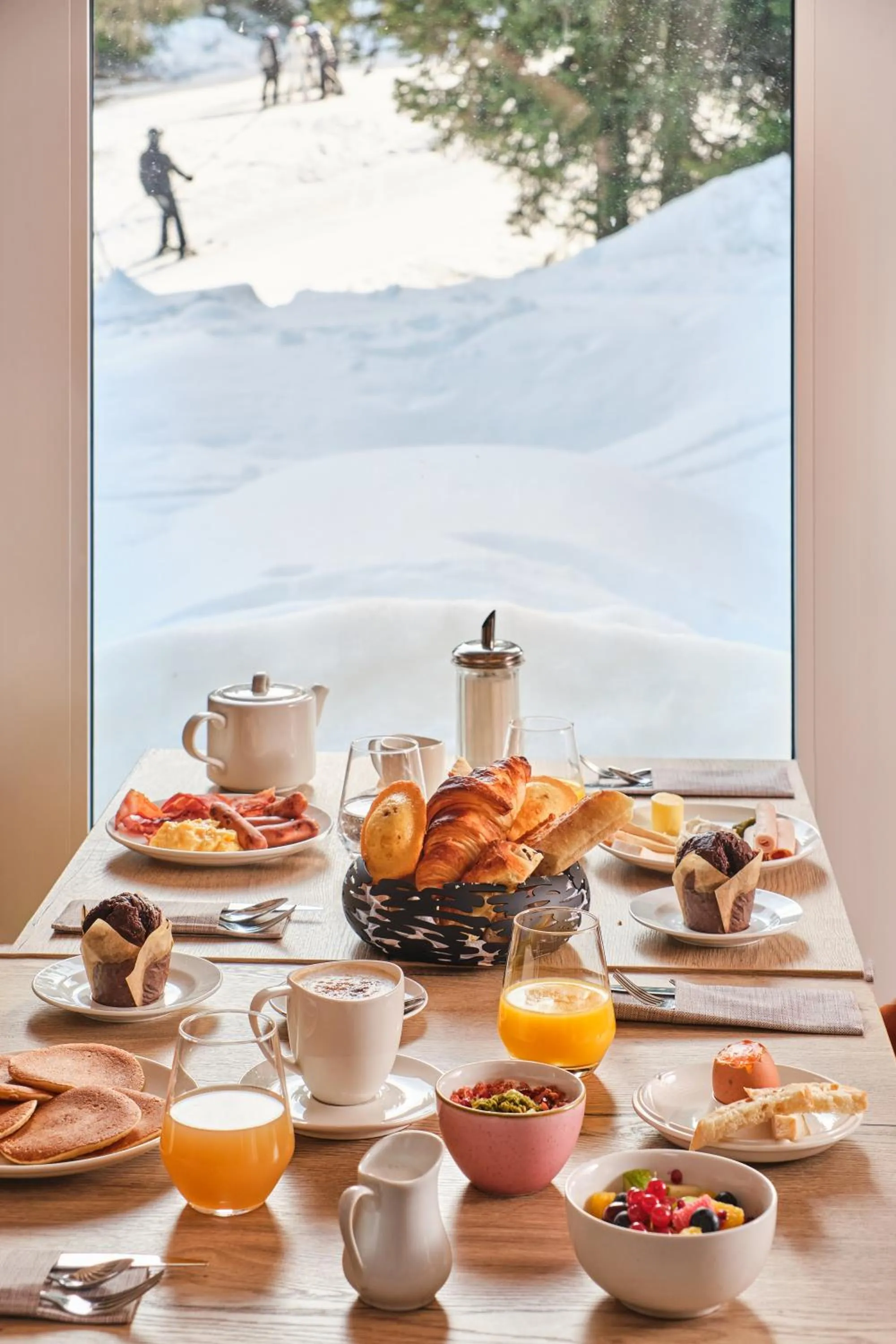 Breakfast in Lake Hotel Courchevel 1850