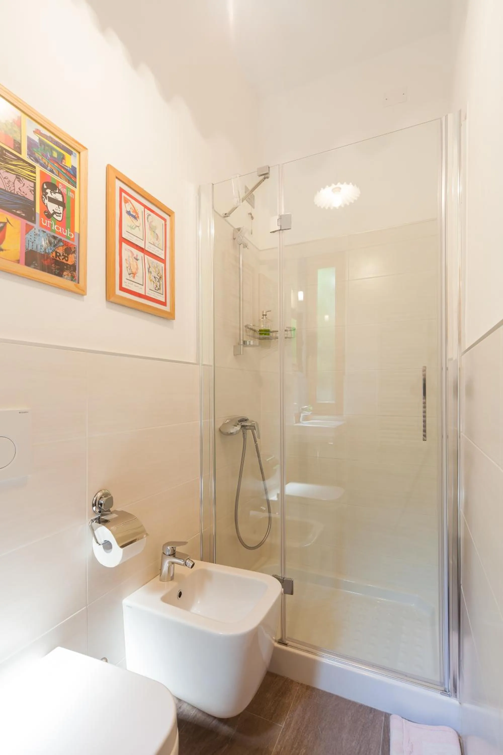 Shower in Al Quadrifoglio Bed & Breakfast