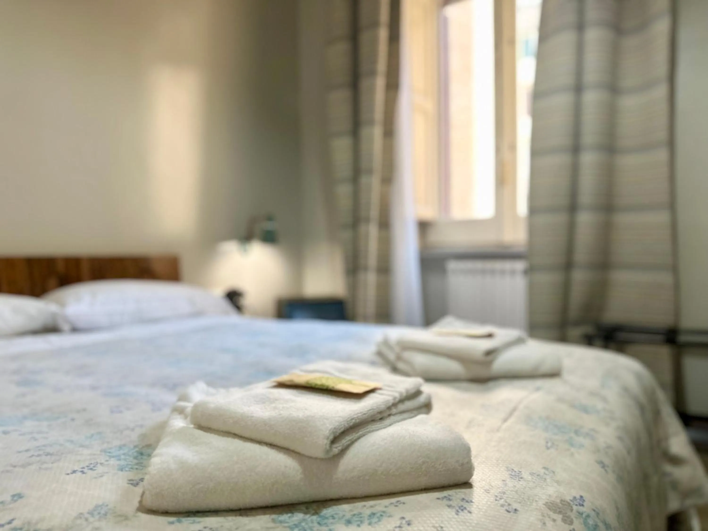 Bedroom, Bed in B&B Santi Quattro Al Colosseo