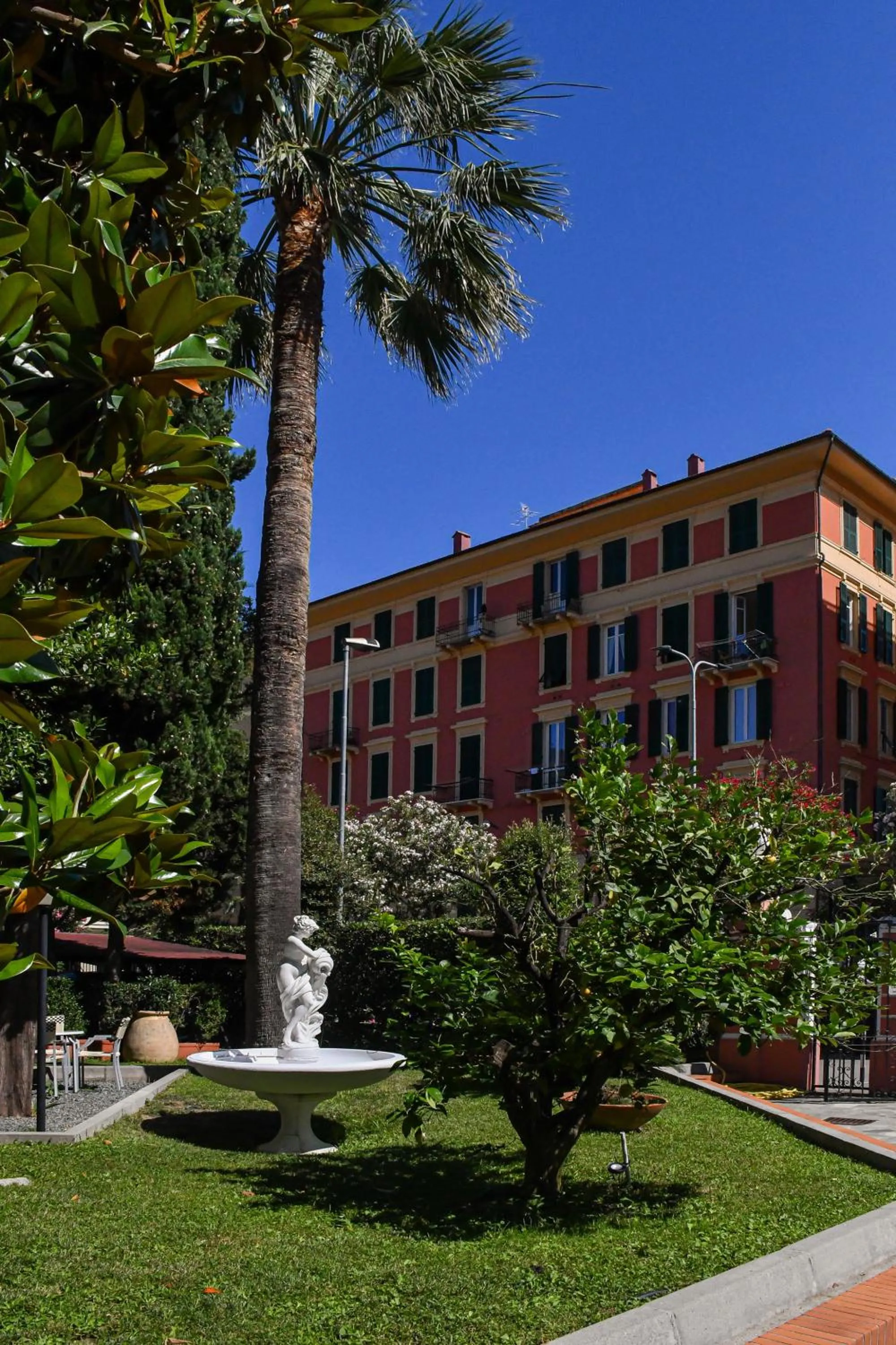 Garden in Hotel Le Palme