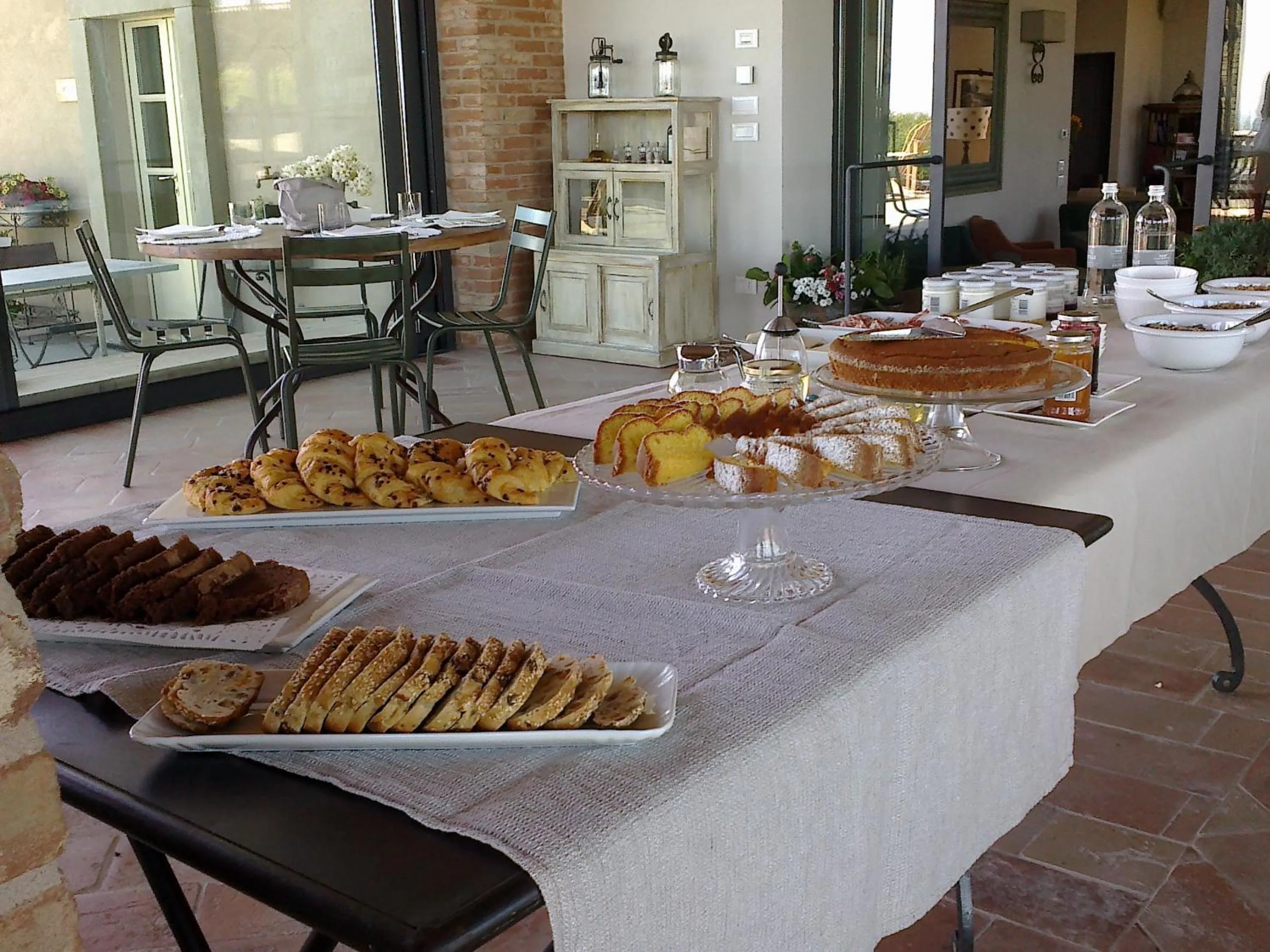Breakfast in Prime Alture Wine Resort