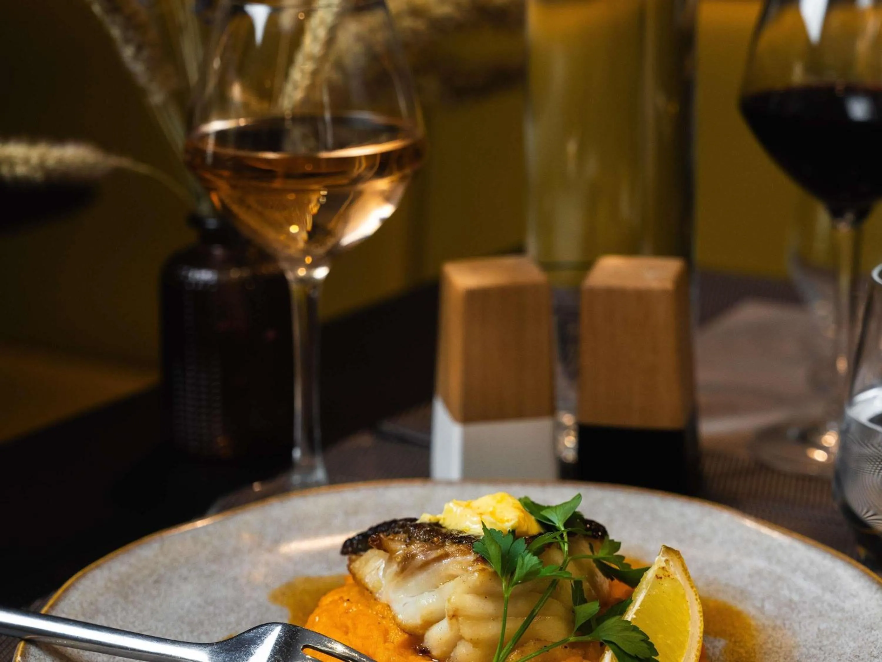 Restaurant/places to eat in Novotel Château de Versailles