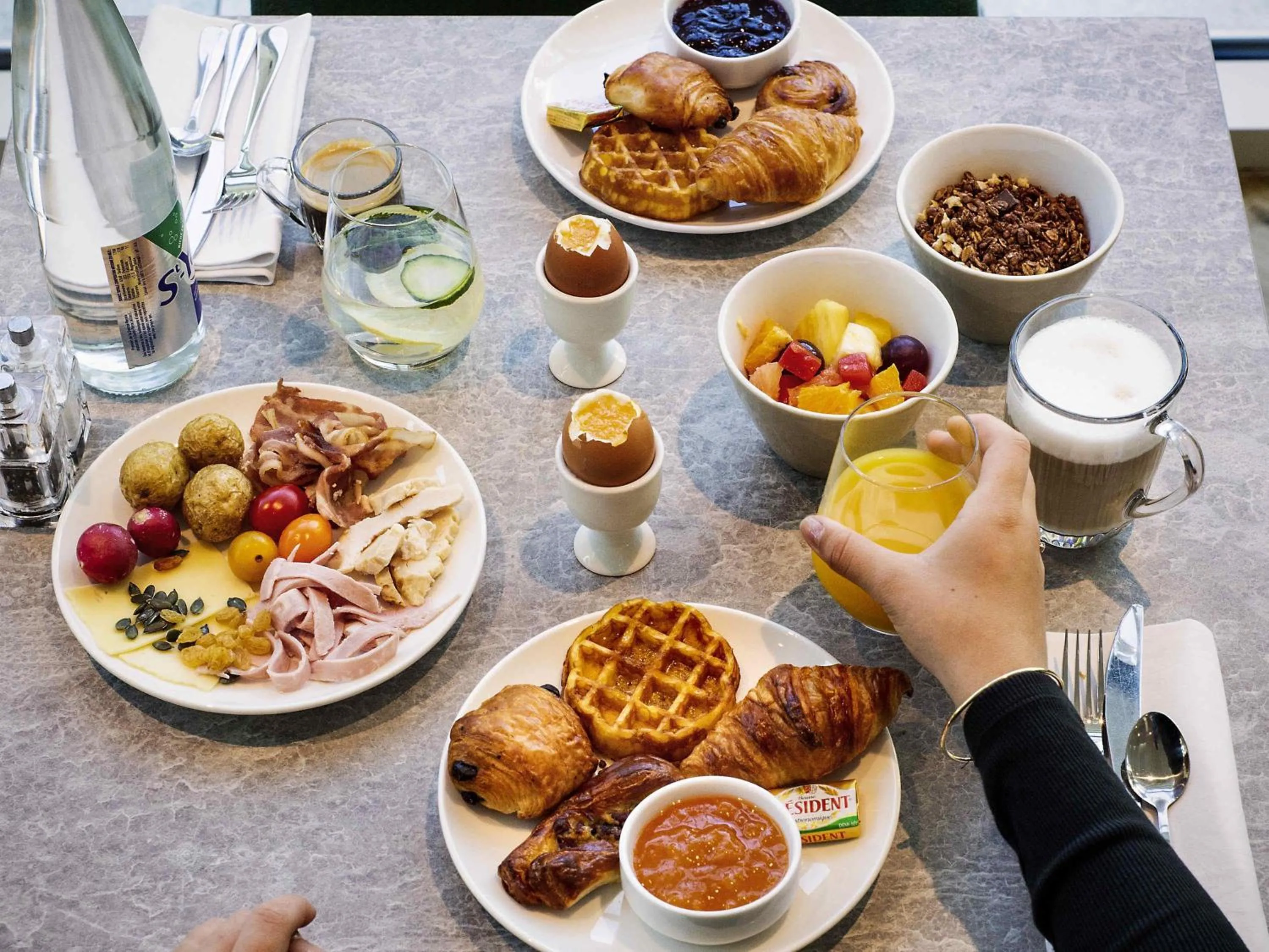 Breakfast in Novotel Clermont-Ferrand