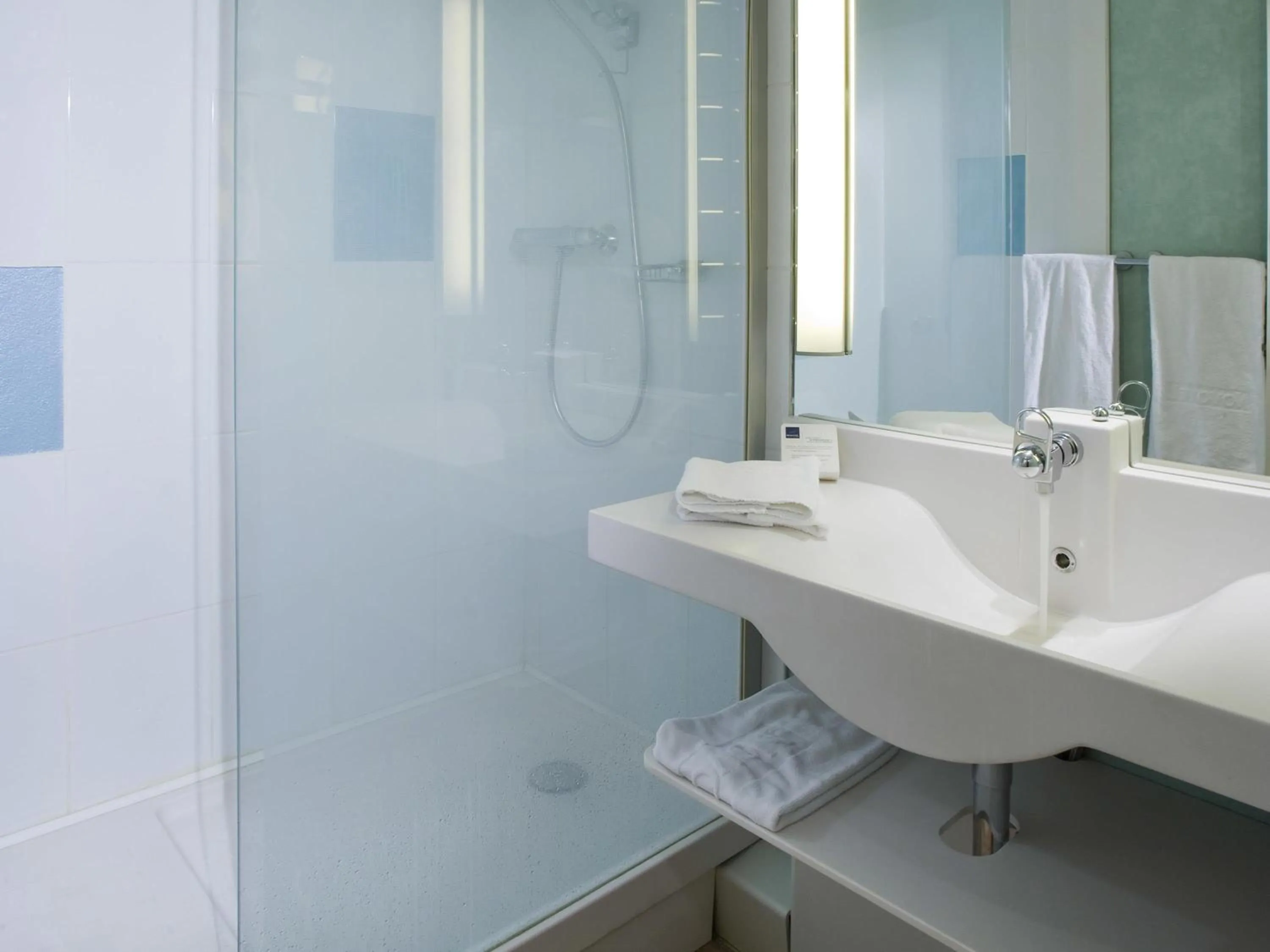 Bedroom in Novotel Clermont-Ferrand