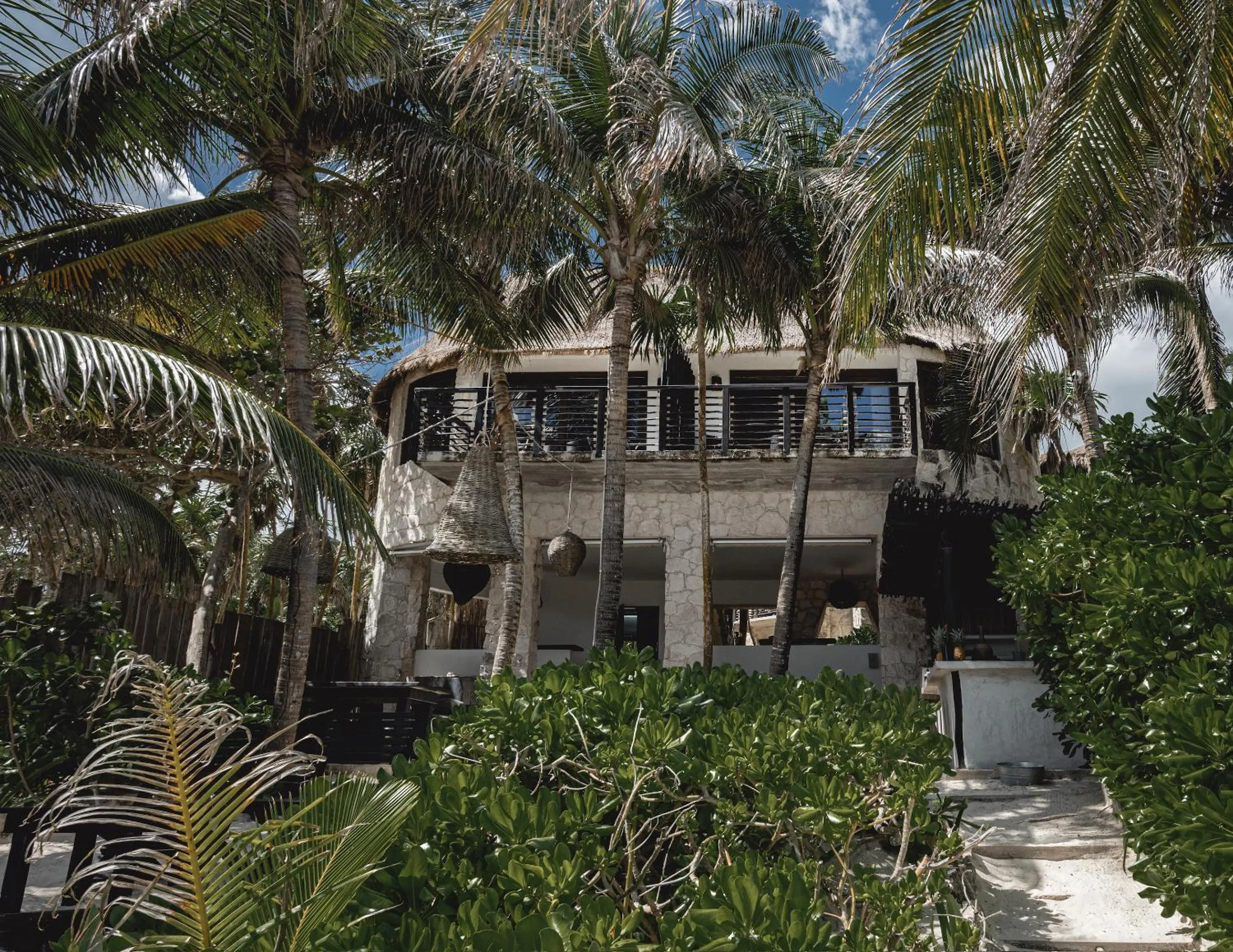Facade/entrance in NEST Tulum
