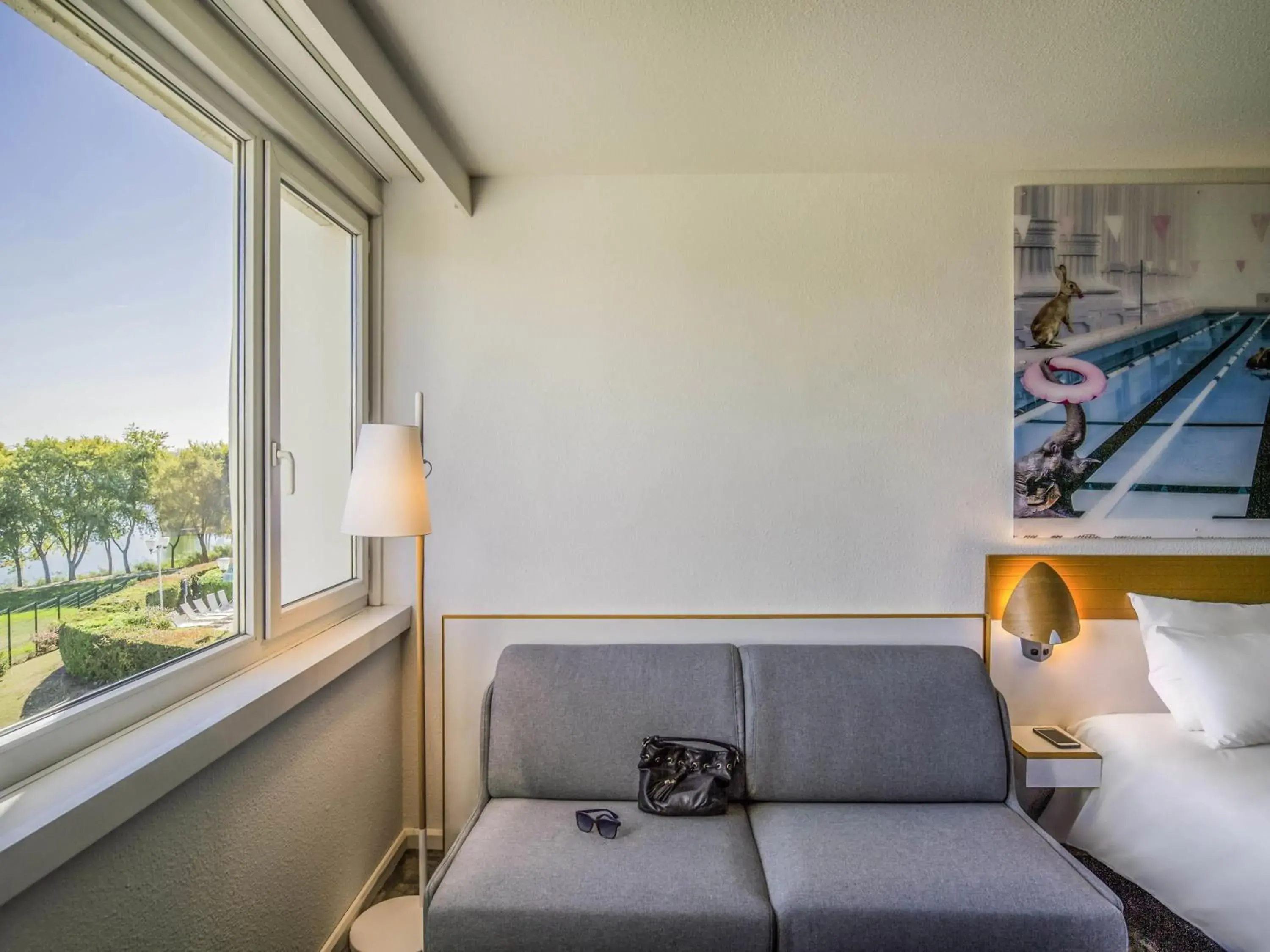 Executive Double Room with Sofa Bed and Lake View in Novotel Paris Créteil Le Lac Executive Double Room with Sofa Bed and Lake View in Novotel Paris Créteil Le Lac