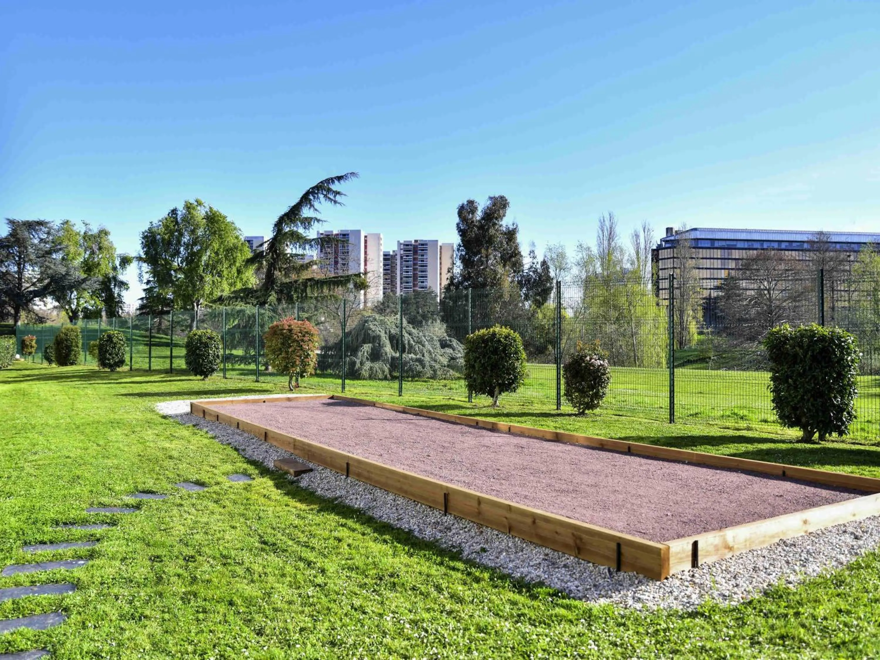 Property building in Novotel Paris Créteil Le Lac