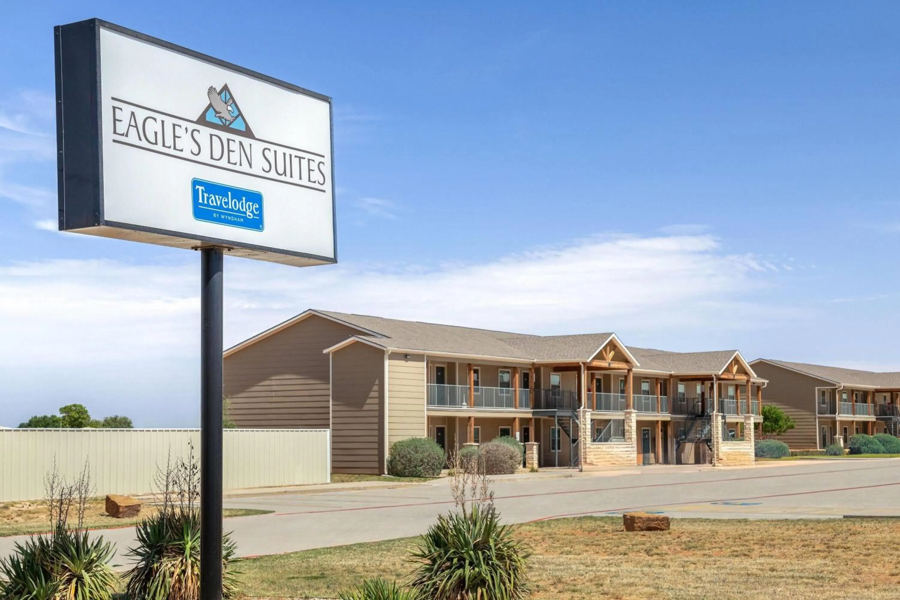 Property building in Eagle's Den Suites Andrews a Travelodge by Wyndham