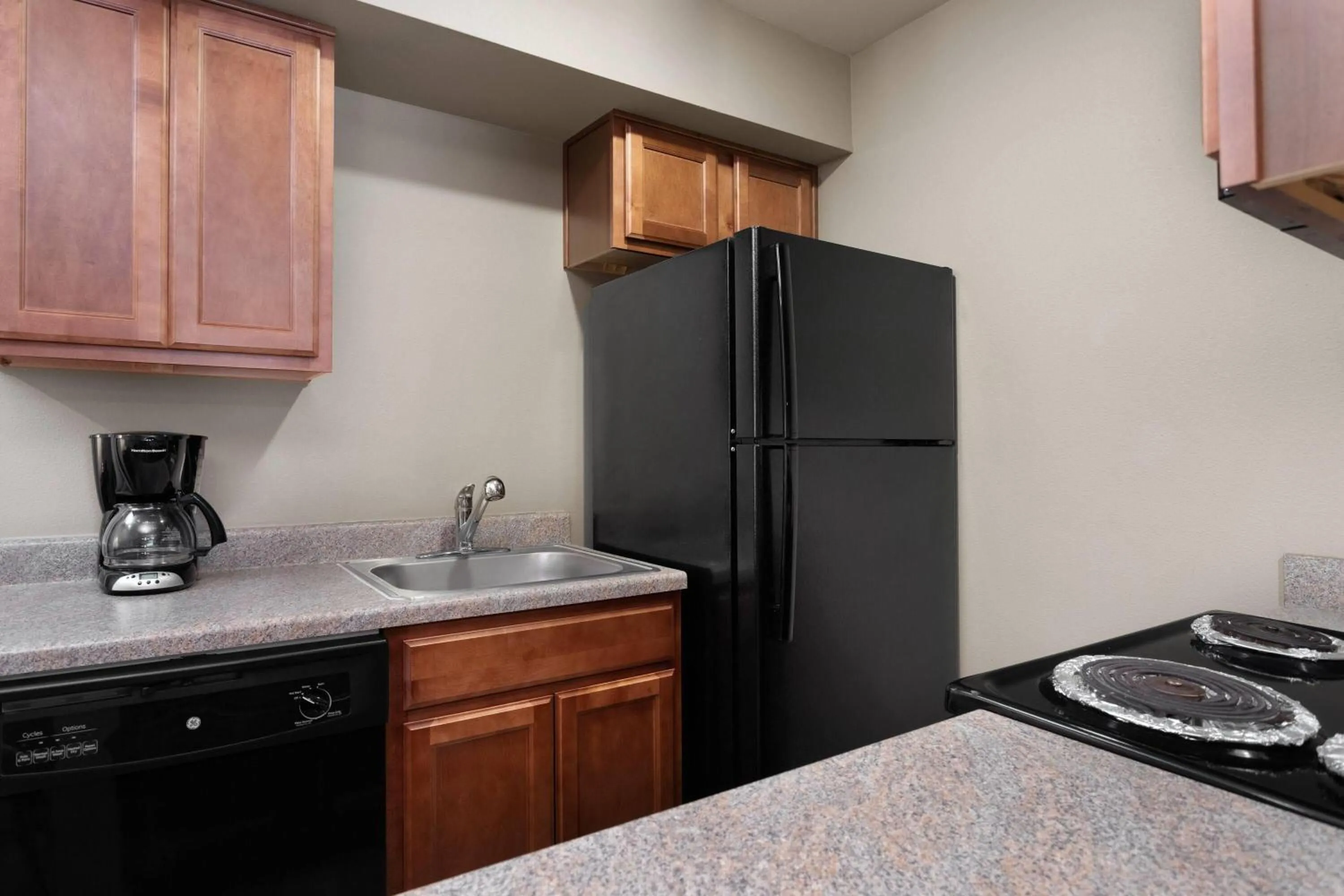 Photo of the whole room in Eagle's Den Suites Andrews a Travelodge by Wyndham