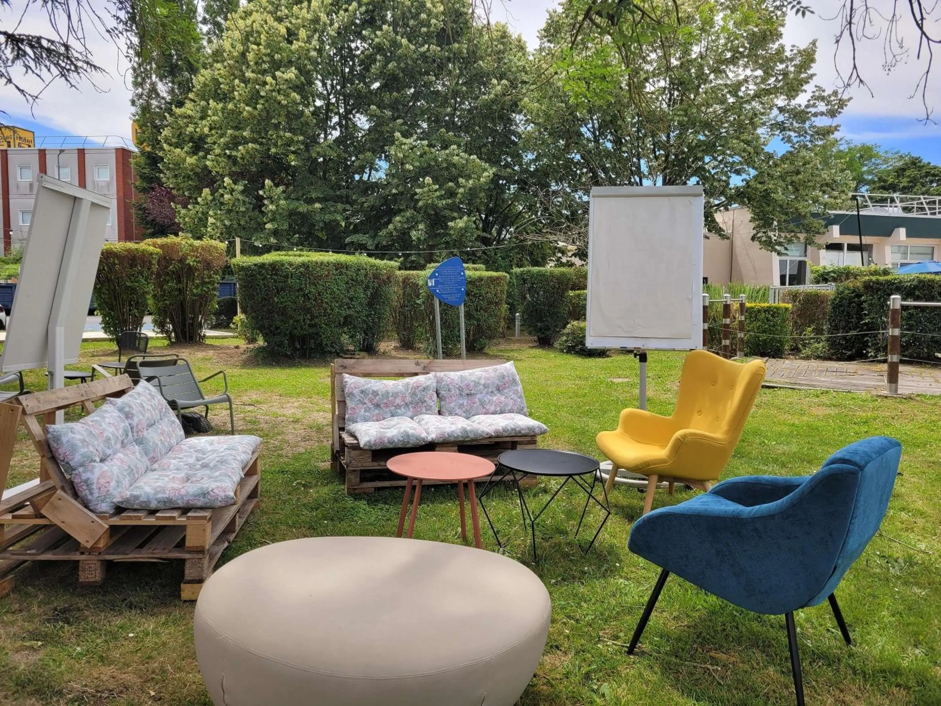 Meeting/conference room in Hotel Novotel Evry Courcouronnes