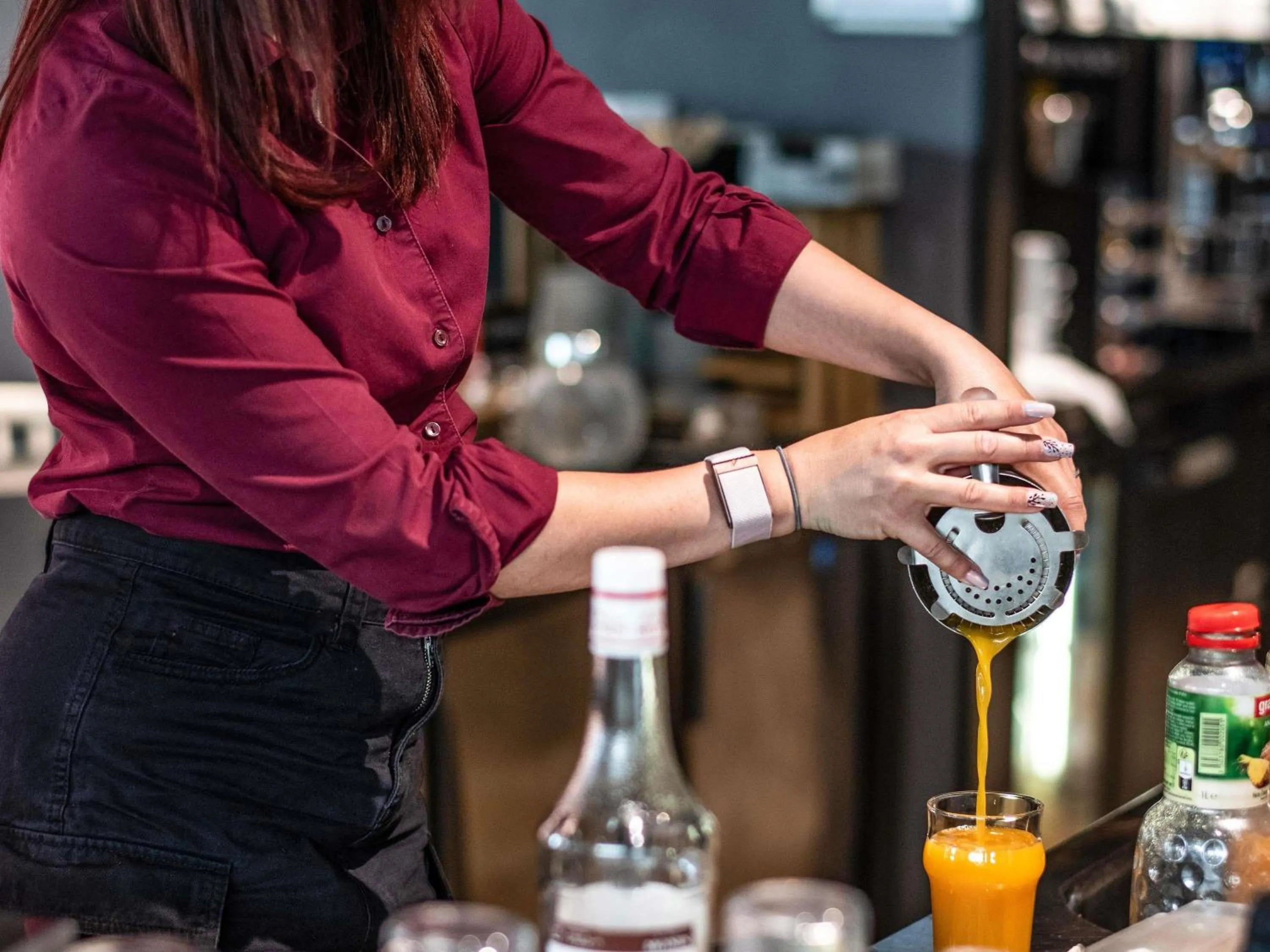 Lounge or bar in Hotel Novotel Evry Courcouronnes