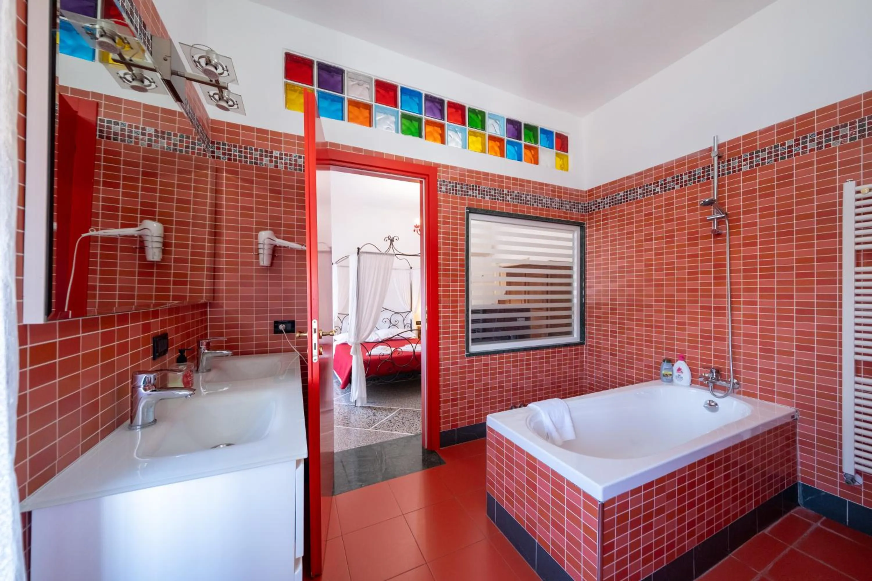 Bathroom in BBC Christian Bed & Breakfast