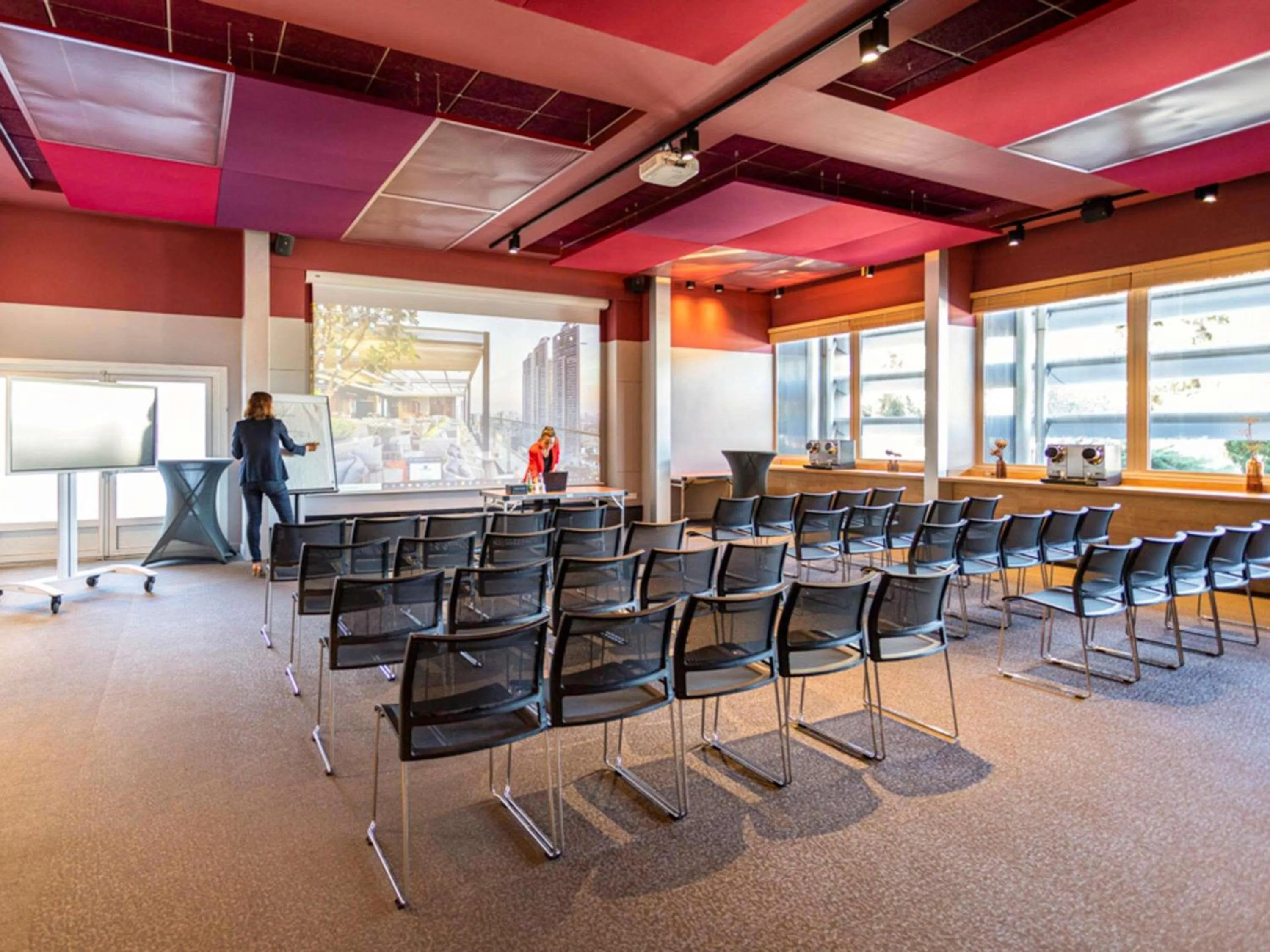 Meeting/conference room in Novotel Valence Sud