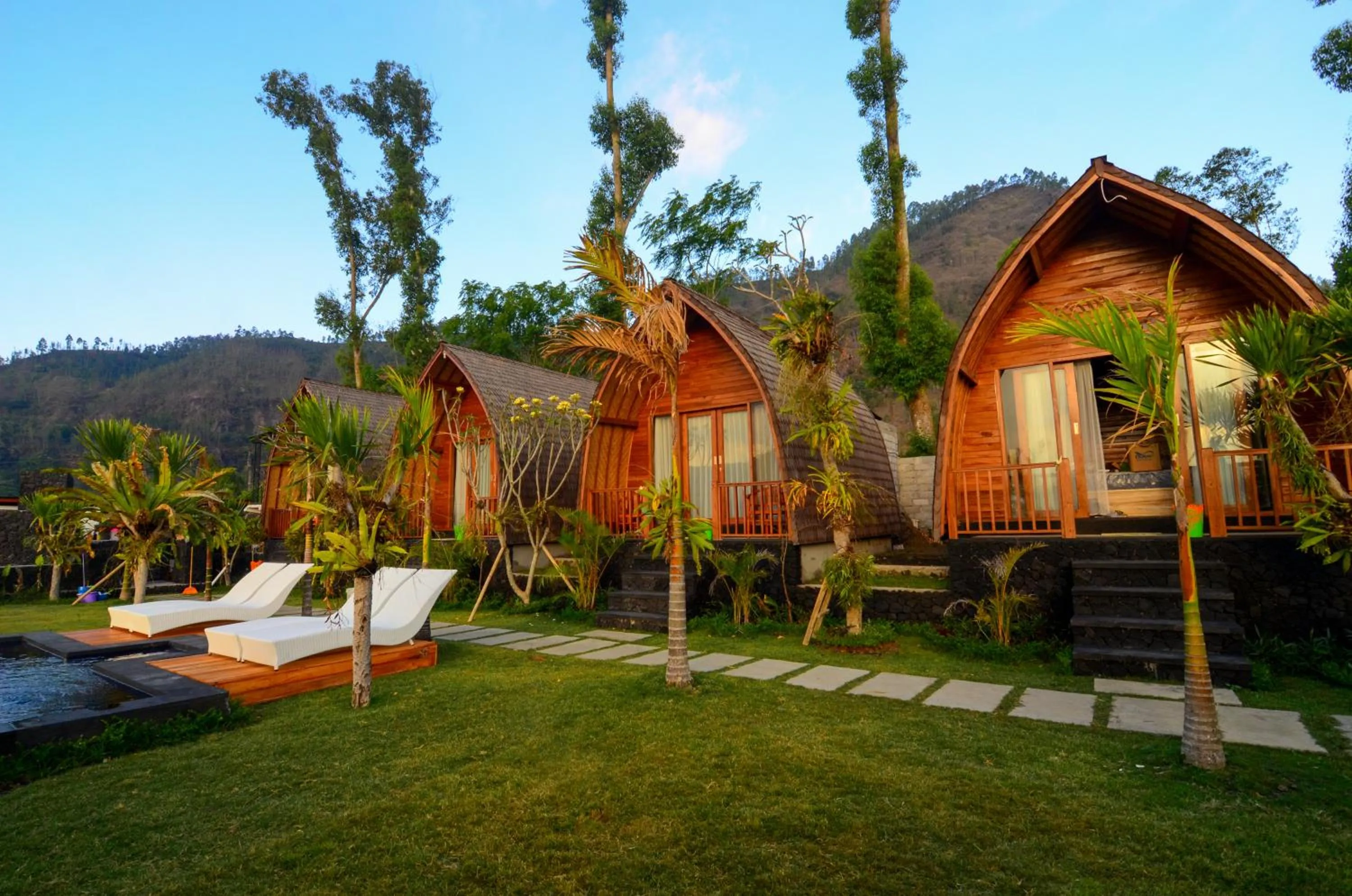 Pool view in Batur Panorama