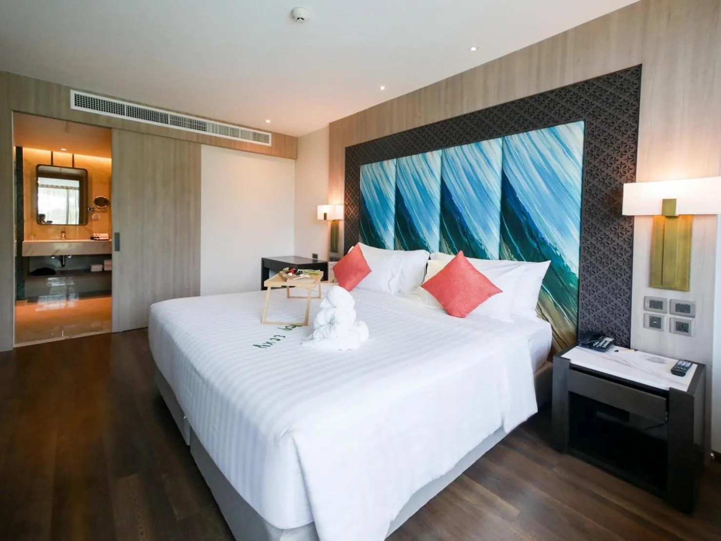 Bed in SKYVIEW Resort Phuket Patong Beach