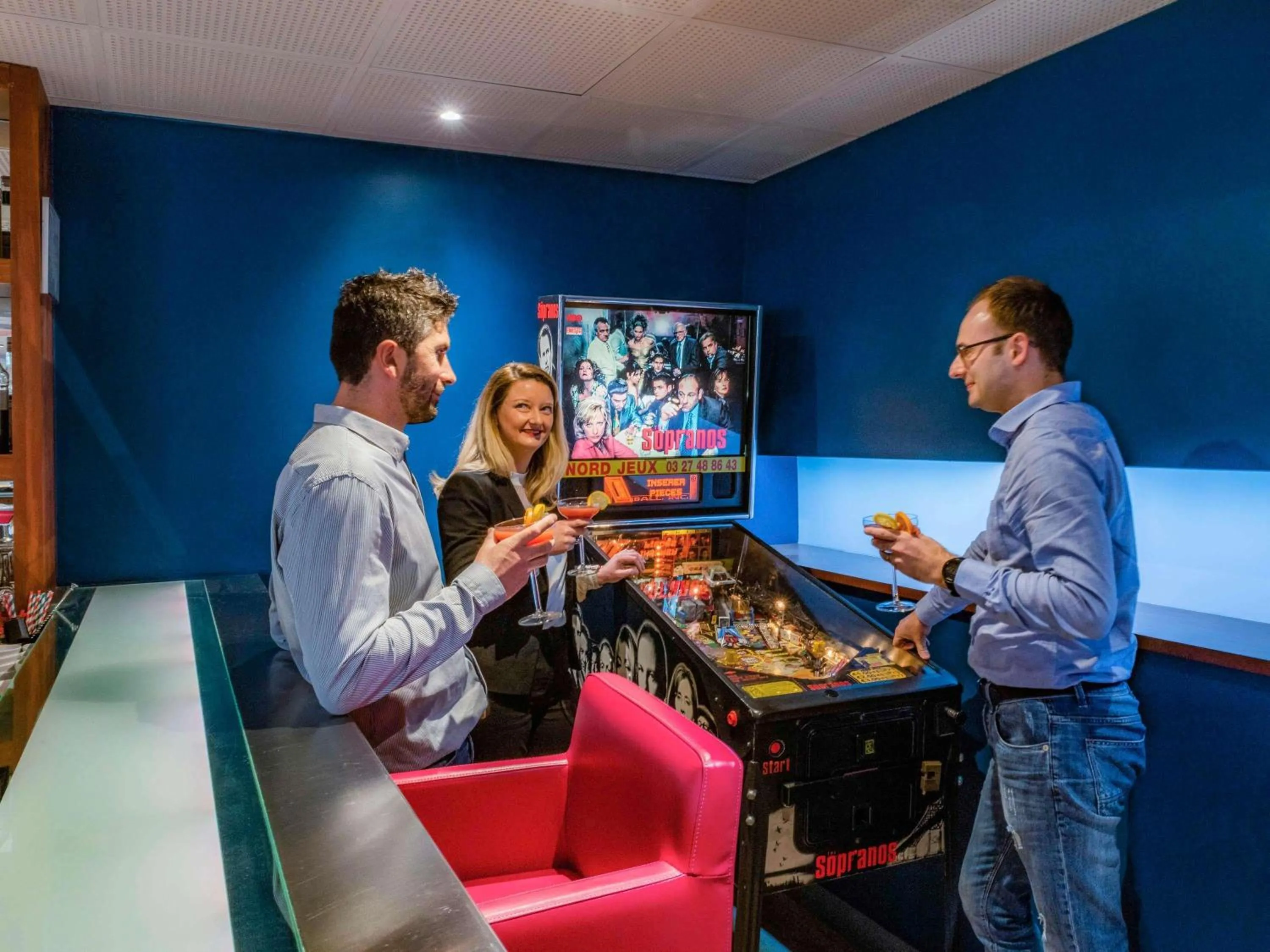 Lounge or bar in Hôtel Novotel Valenciennes