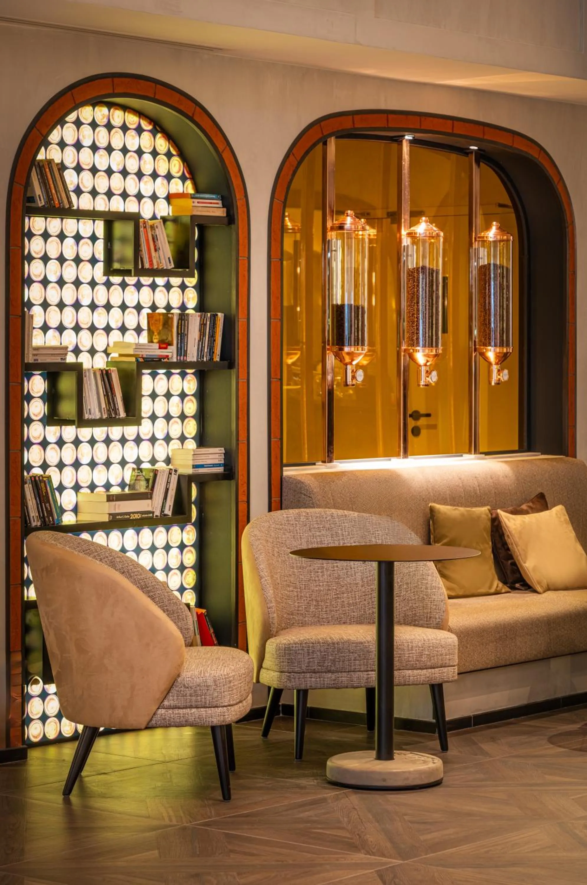 Lounge or bar in FirstName Toulouse Résidence