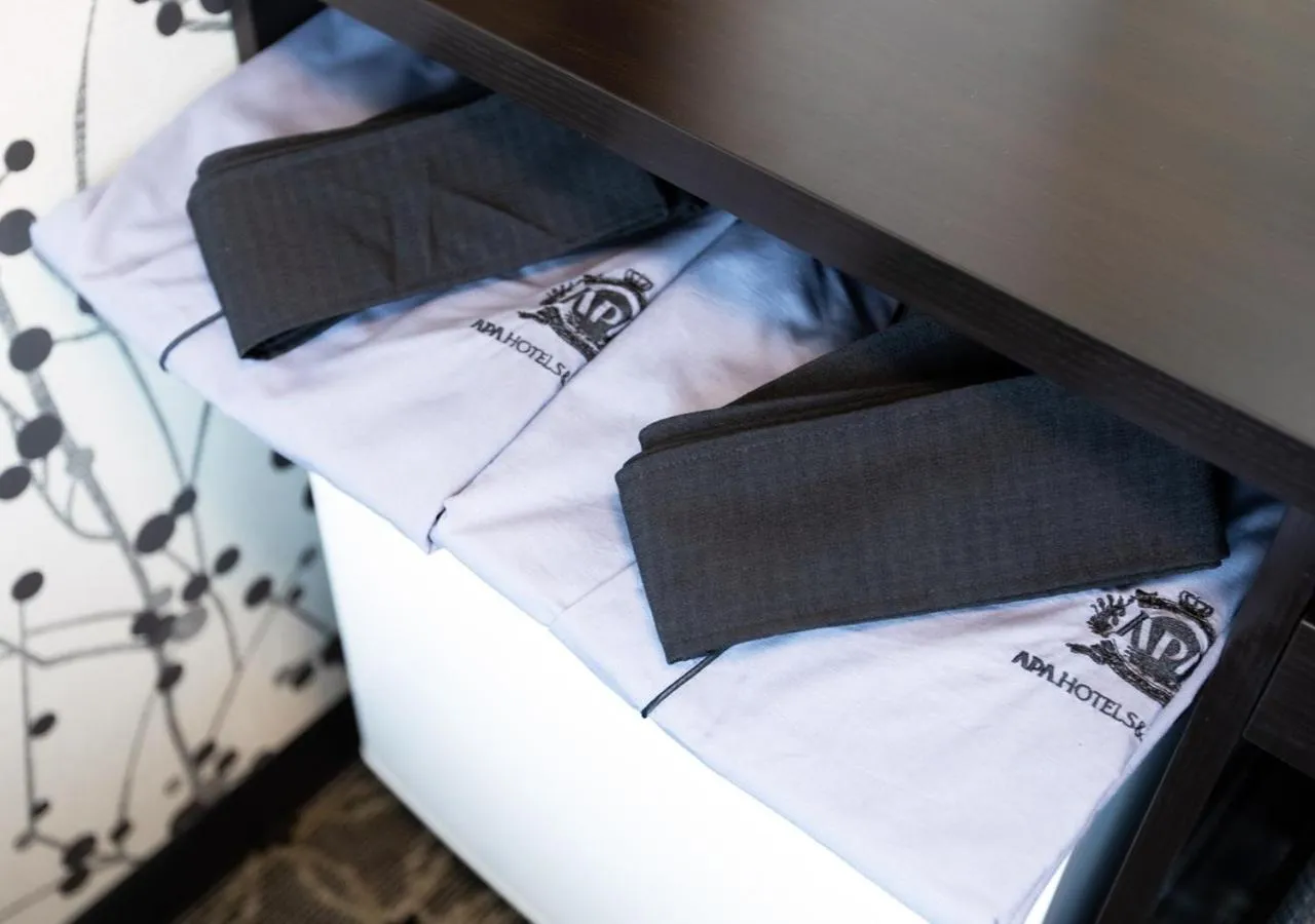 Bed in APA Hotel Kobe Sannomiya Ekimae