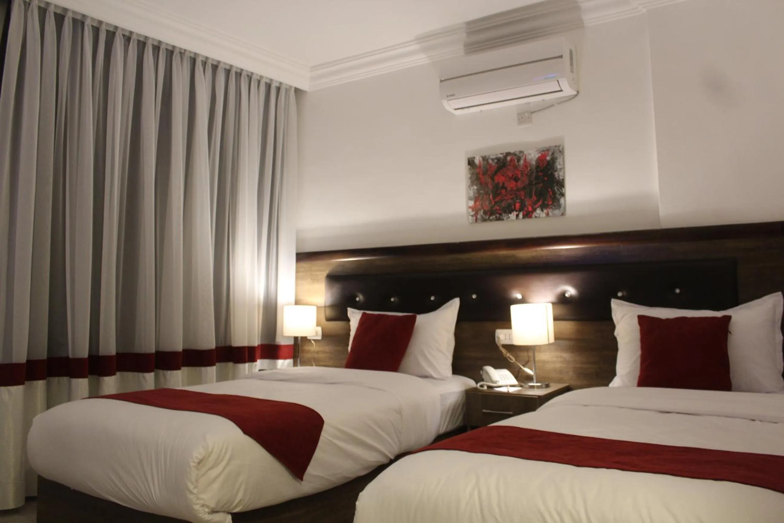 Bedroom in Petra Corner Hotel