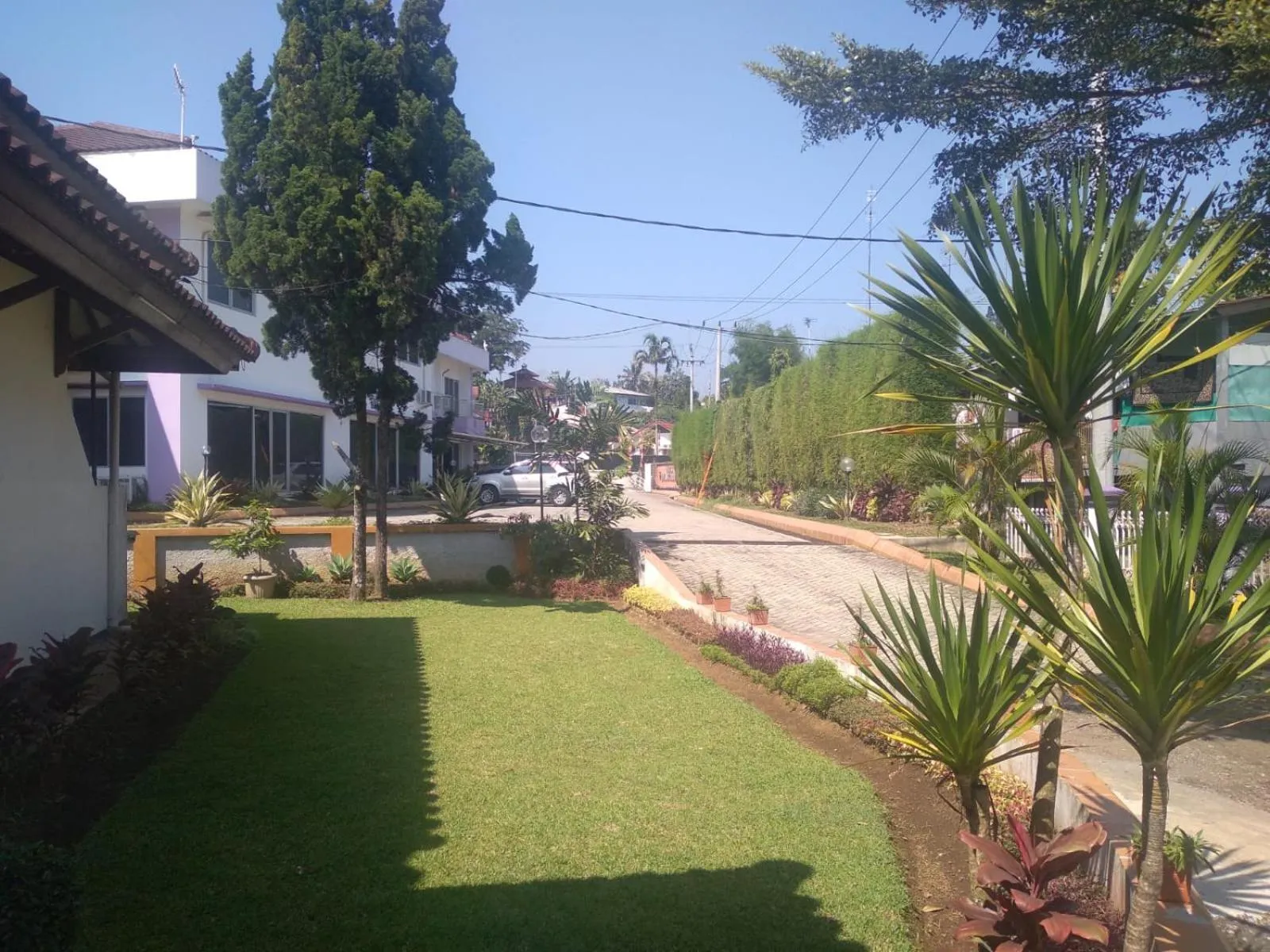 Property building in HOTEL & WISMA BINTANG JADAYAT