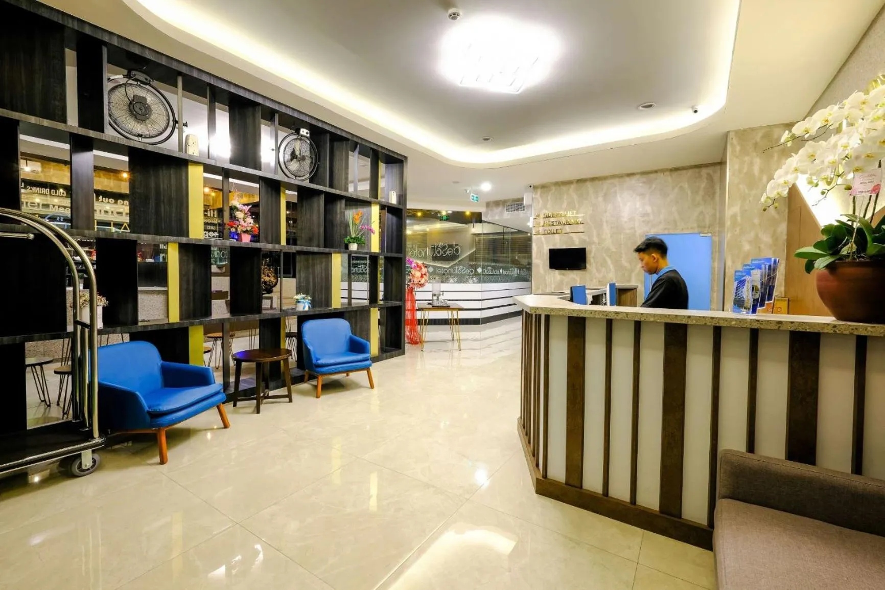 Lobby or reception in Desatu Hotel