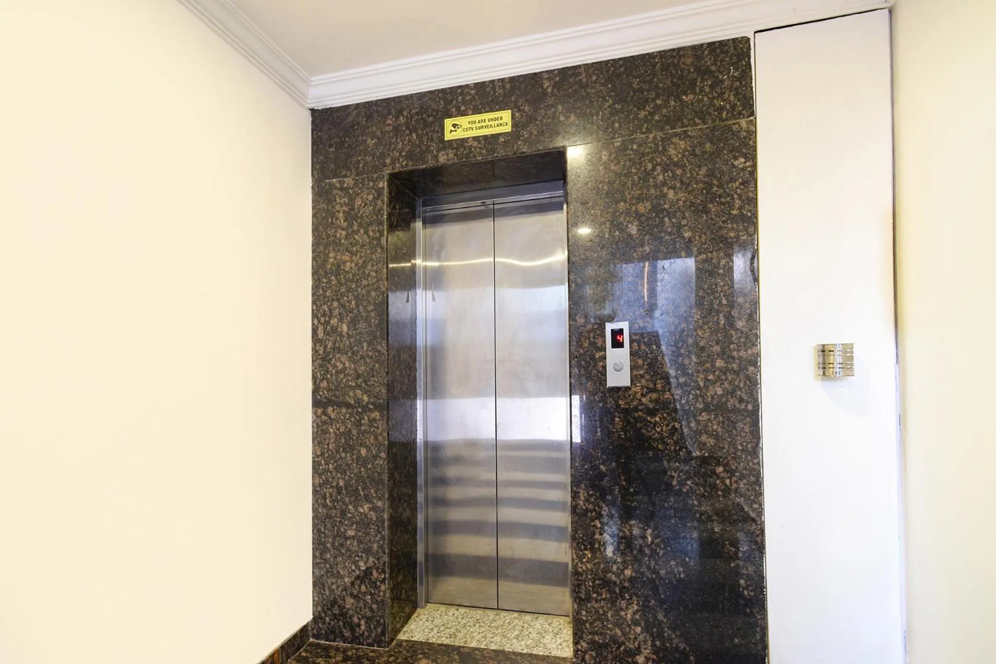 elevator in Fabhotel Cinco Primera Nr LV Prasad, Banjara Hills