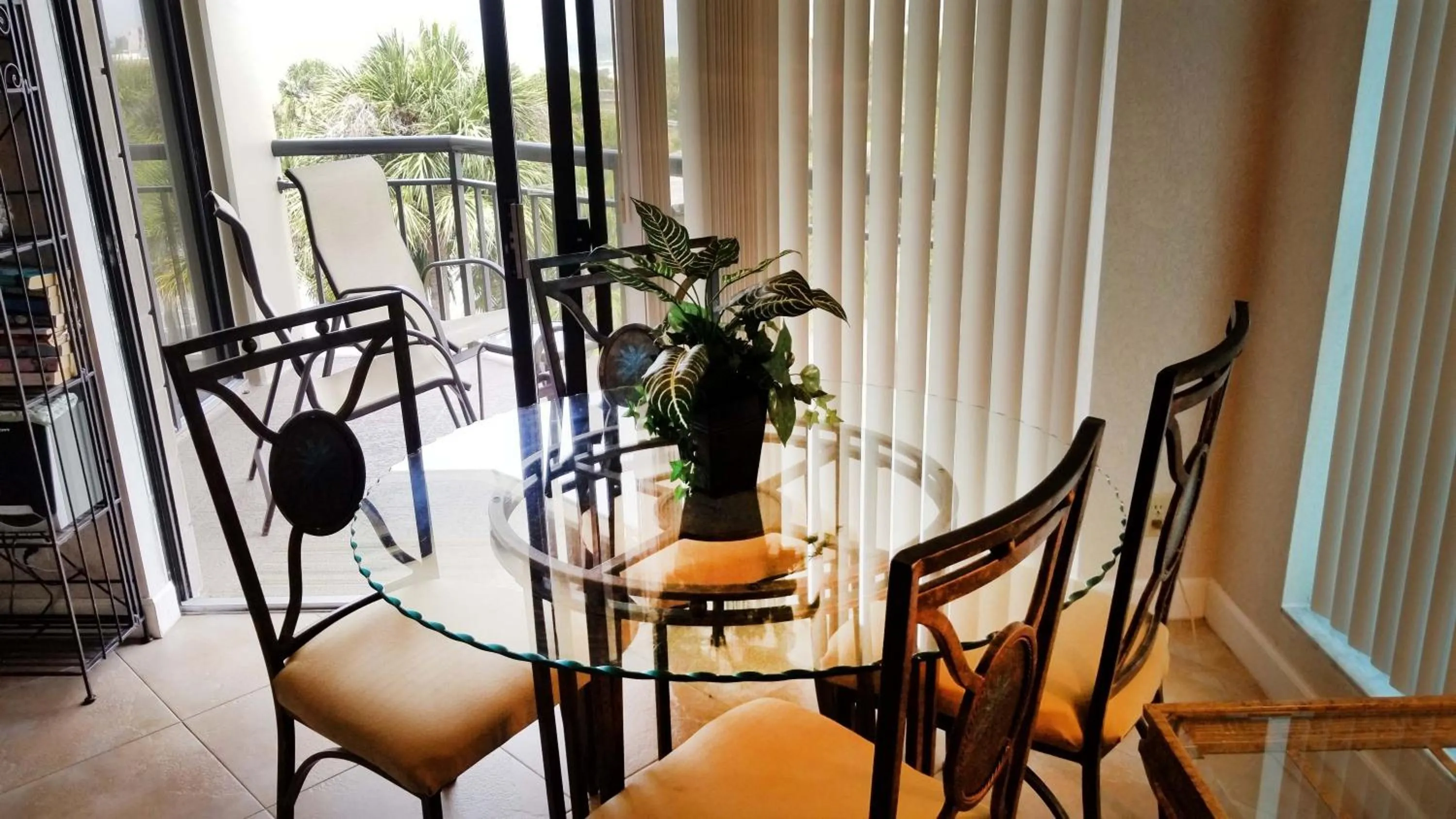 Dining area in Gulf Strand Resort by Travel Resort Services