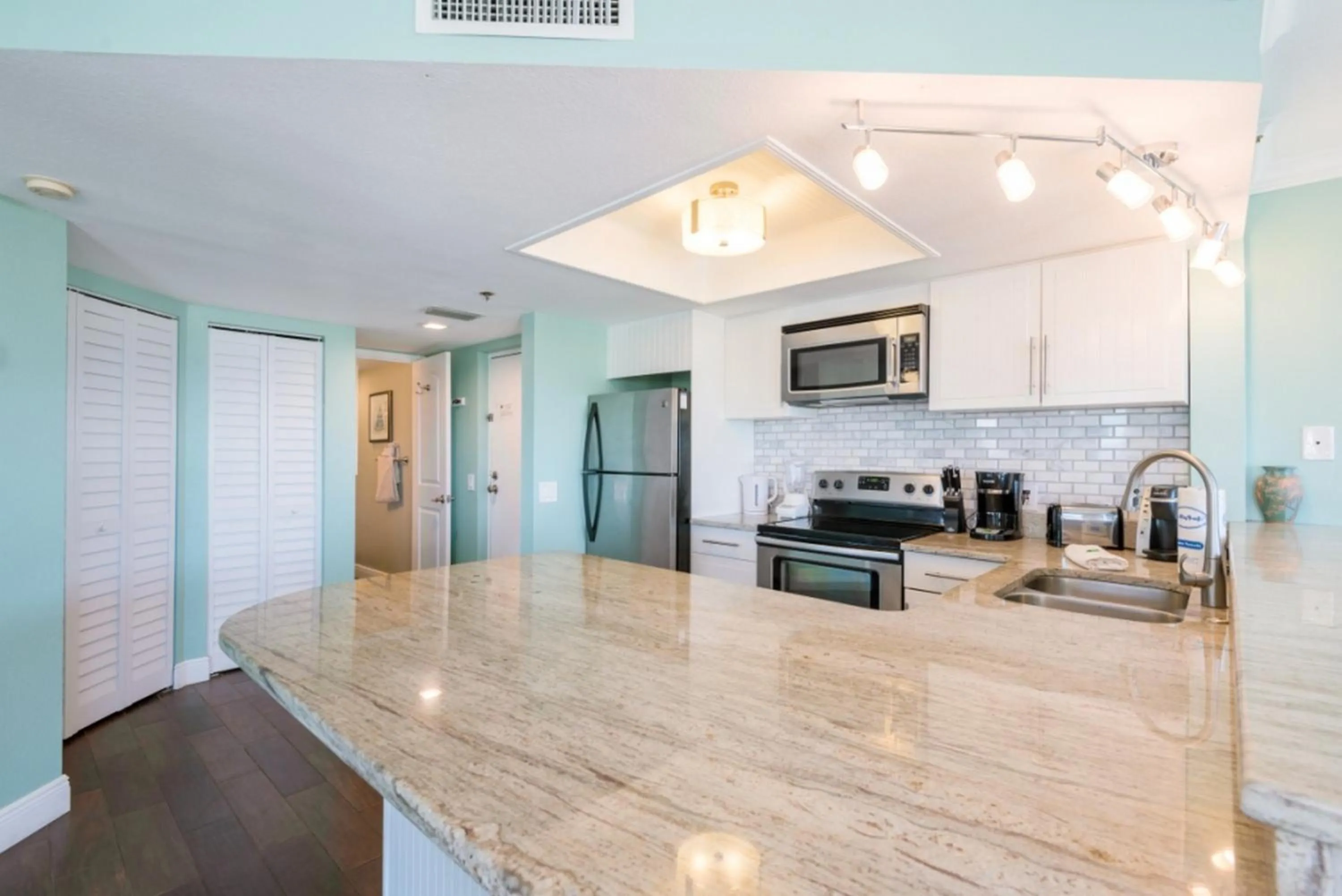 Kitchen or kitchenette in Gulf Strand Resort by Travel Resort Services