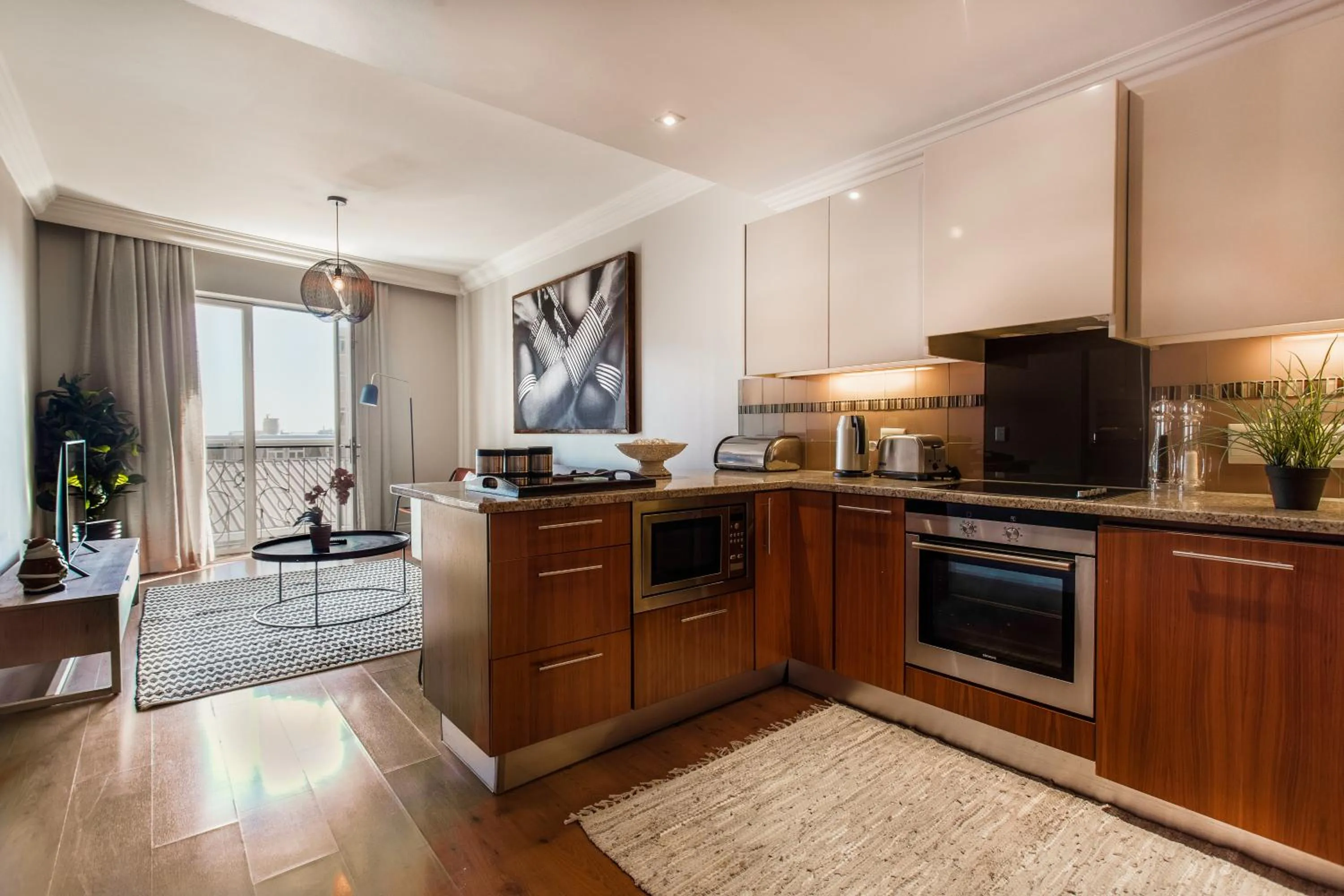 Kitchen or kitchenette in Unit 620 Cape Royale Luxury Apartments