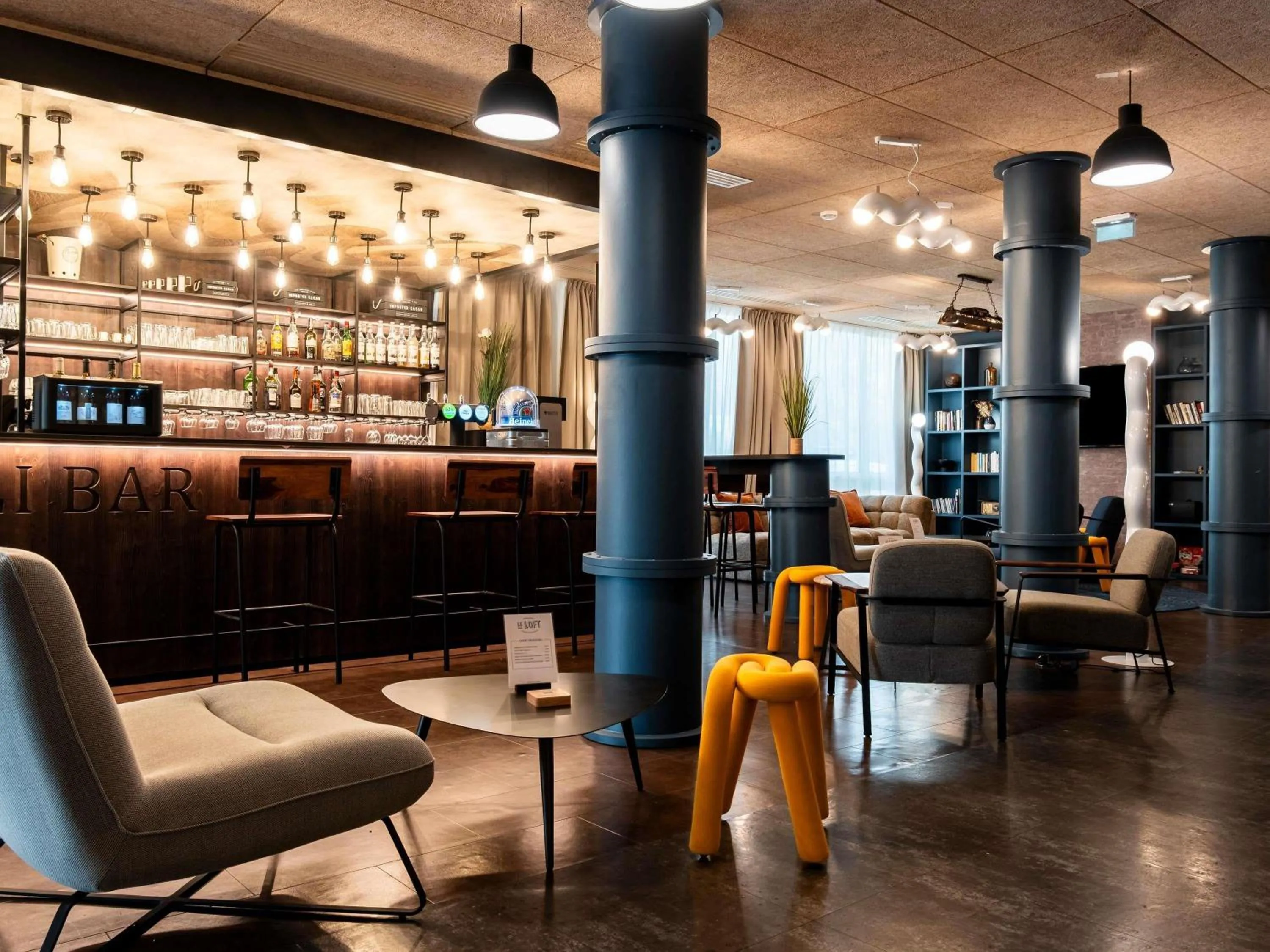 Lounge or bar in Ibis Styles Lyon Villeurbanne Parc de la Tête d'Or