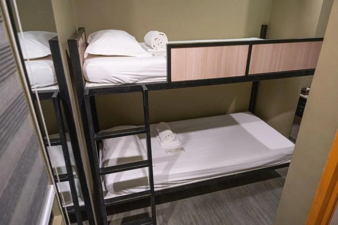 Bedroom, Bed in Felicity Island Hotel