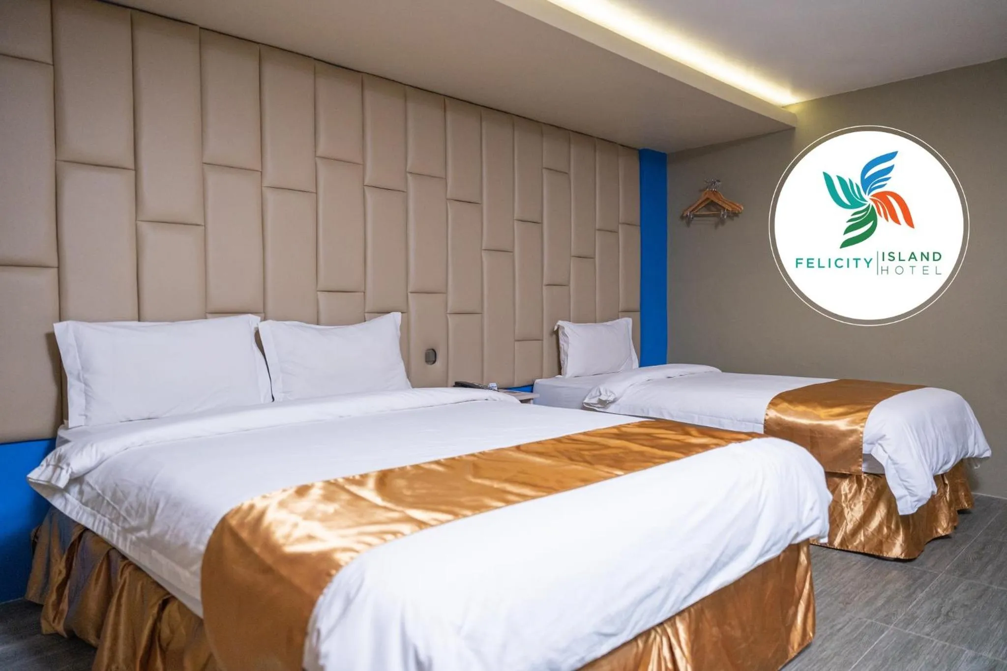 Bedroom, Bed in Felicity Island Hotel