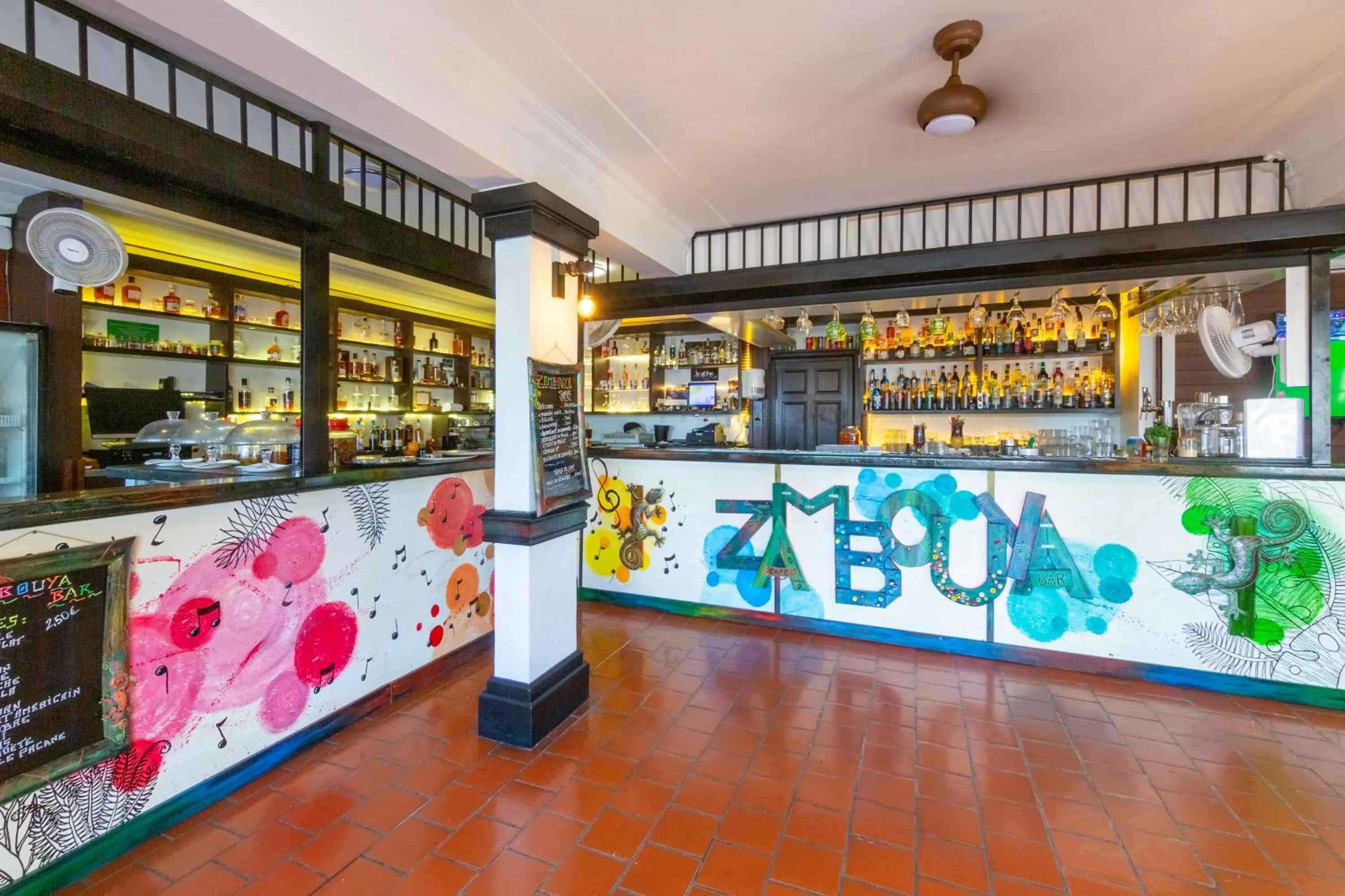 Lounge or bar in Village Pierre & Vacances Sainte Anne