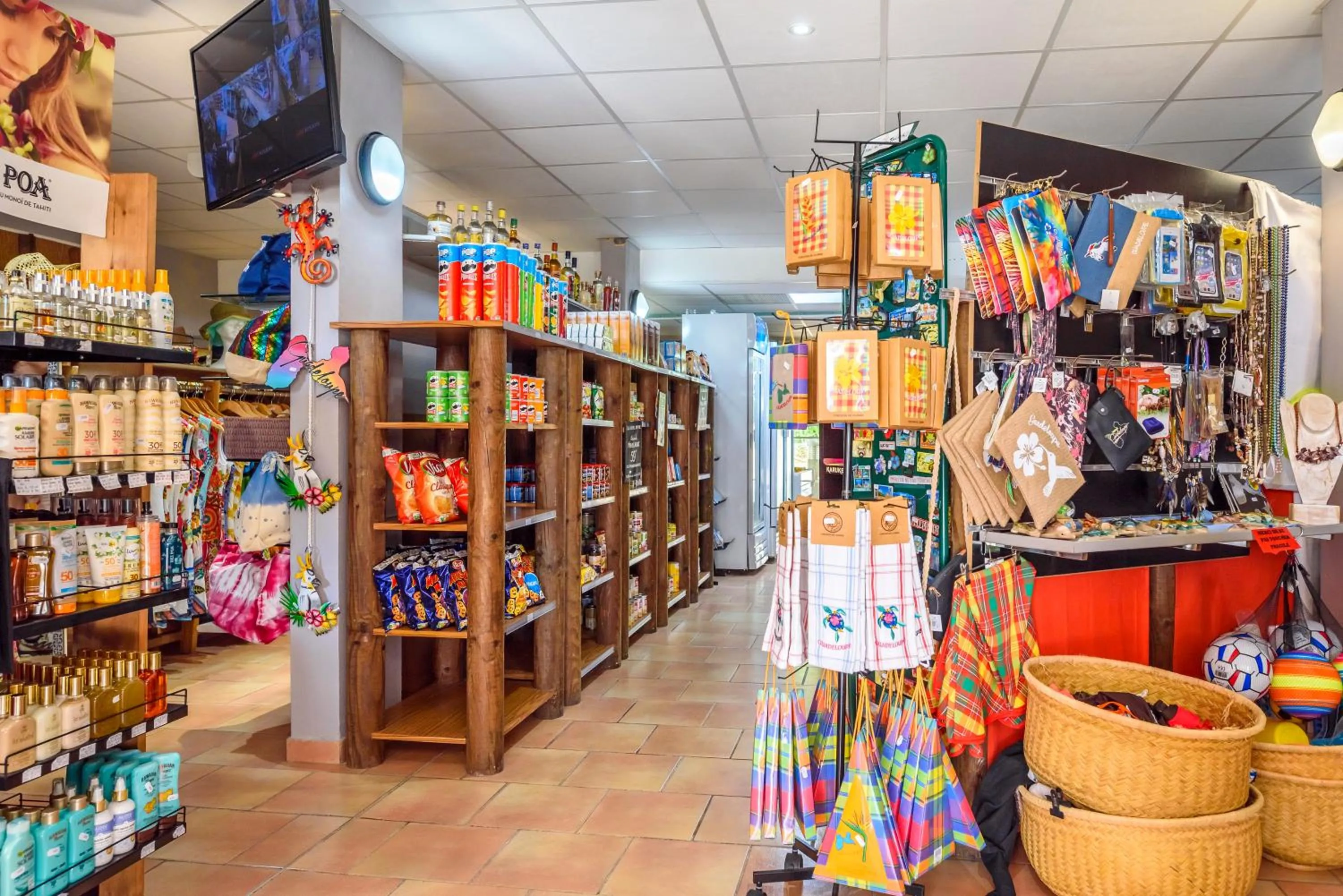 On-site shops in Village Pierre & Vacances Sainte Anne