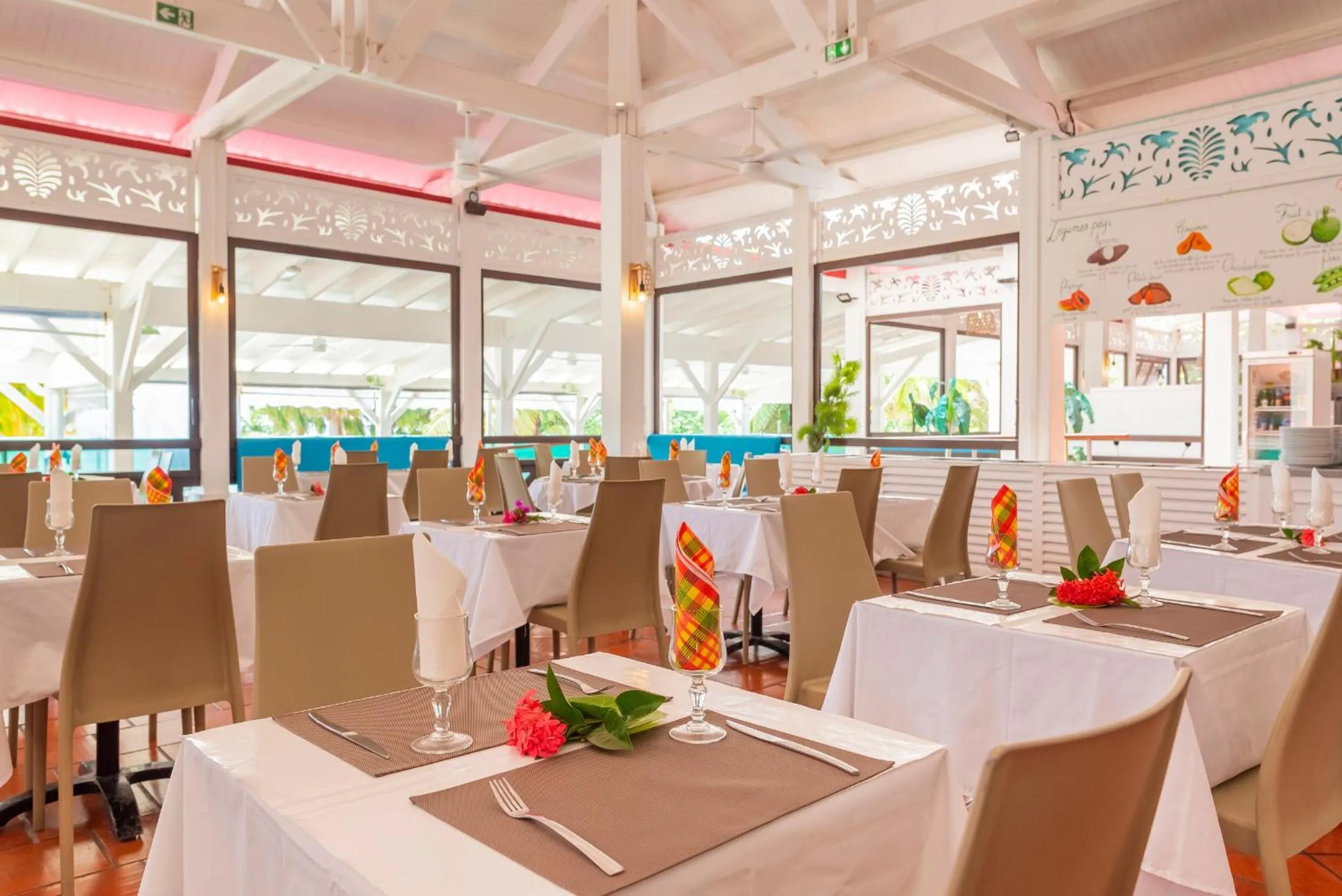 Restaurant/places to eat in Village Pierre & Vacances Sainte Anne