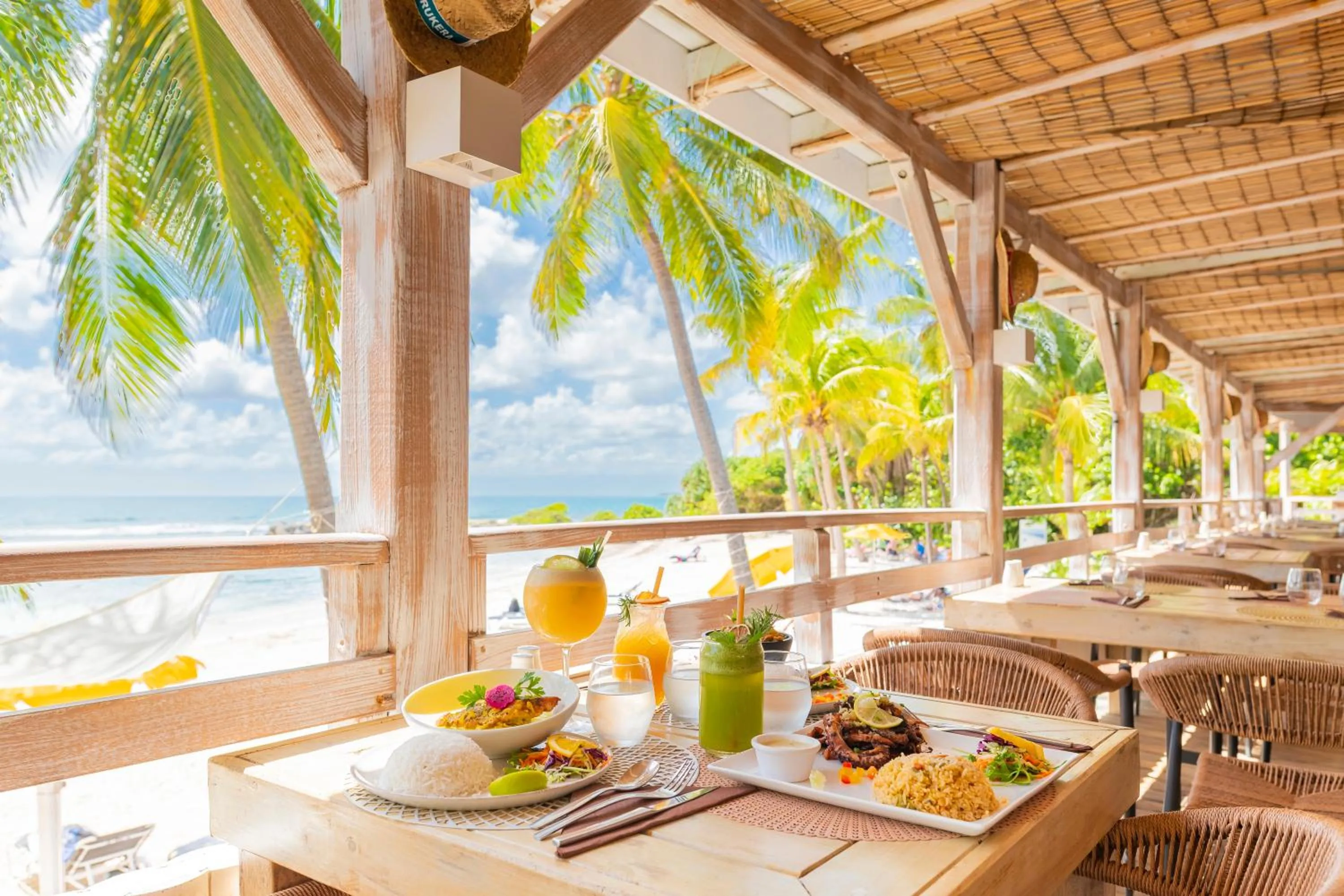 Restaurant/places to eat in Village Pierre & Vacances Sainte Anne