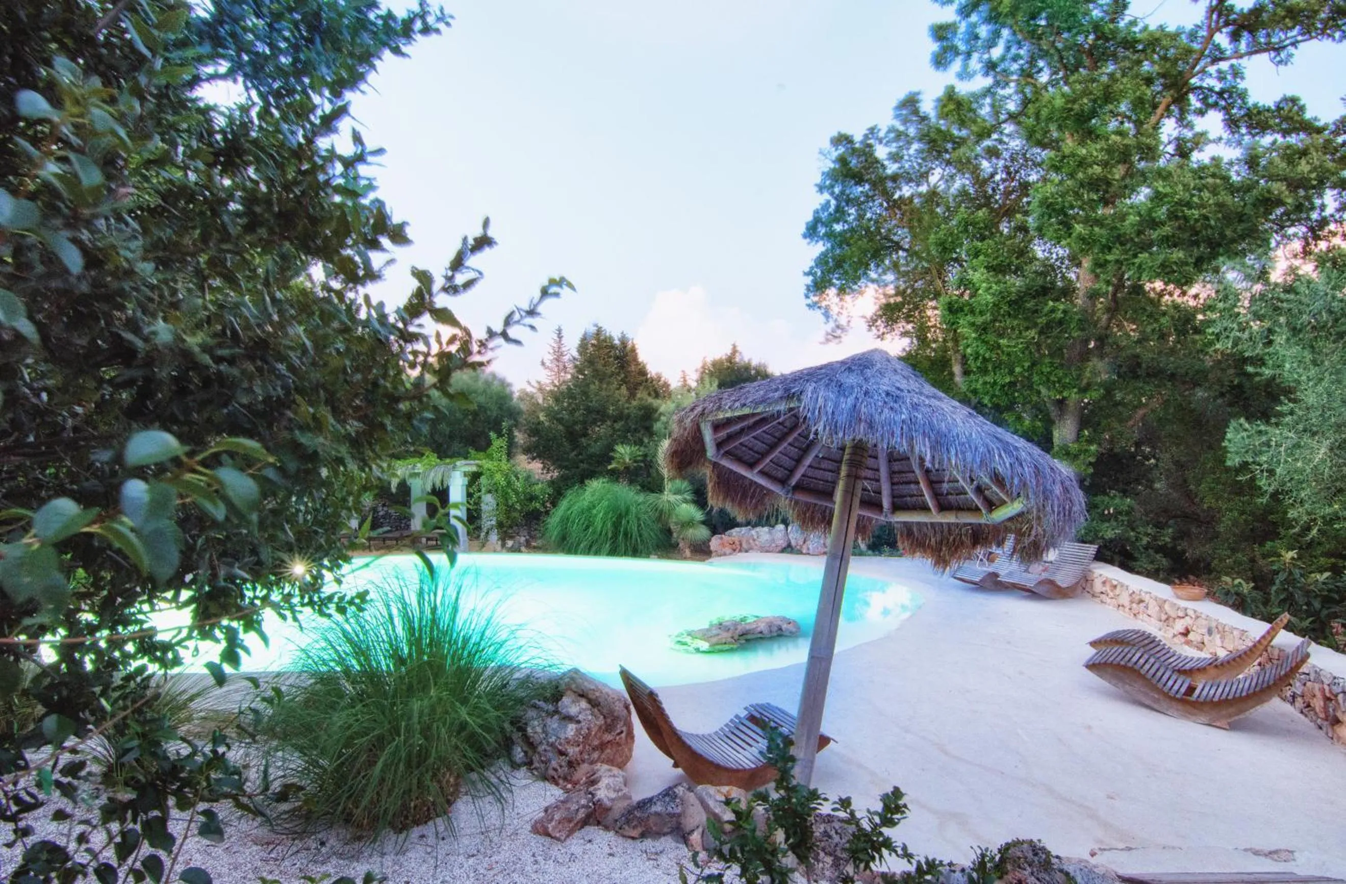 Pool view in Puntebianche B&B