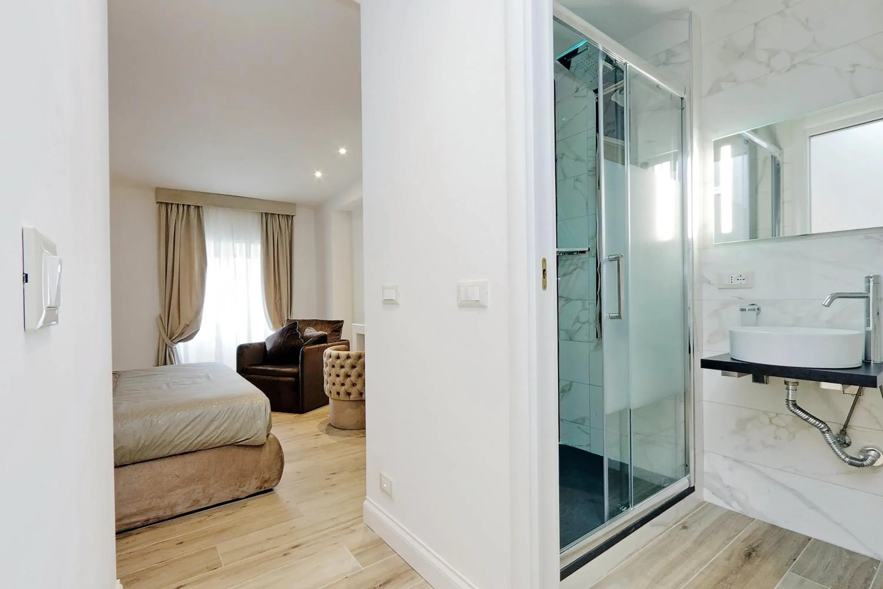 Double Room with Extra Bed in Relais Aquarium Double Room with Extra Bed in Relais Aquarium