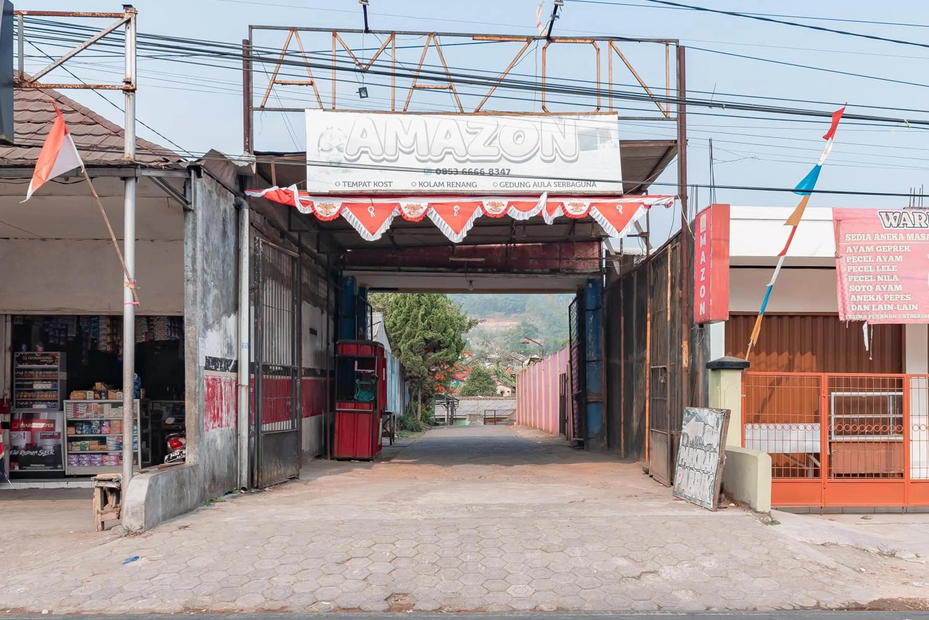 Property building in RedDoorz Syariah At Cibadak Sukabumi