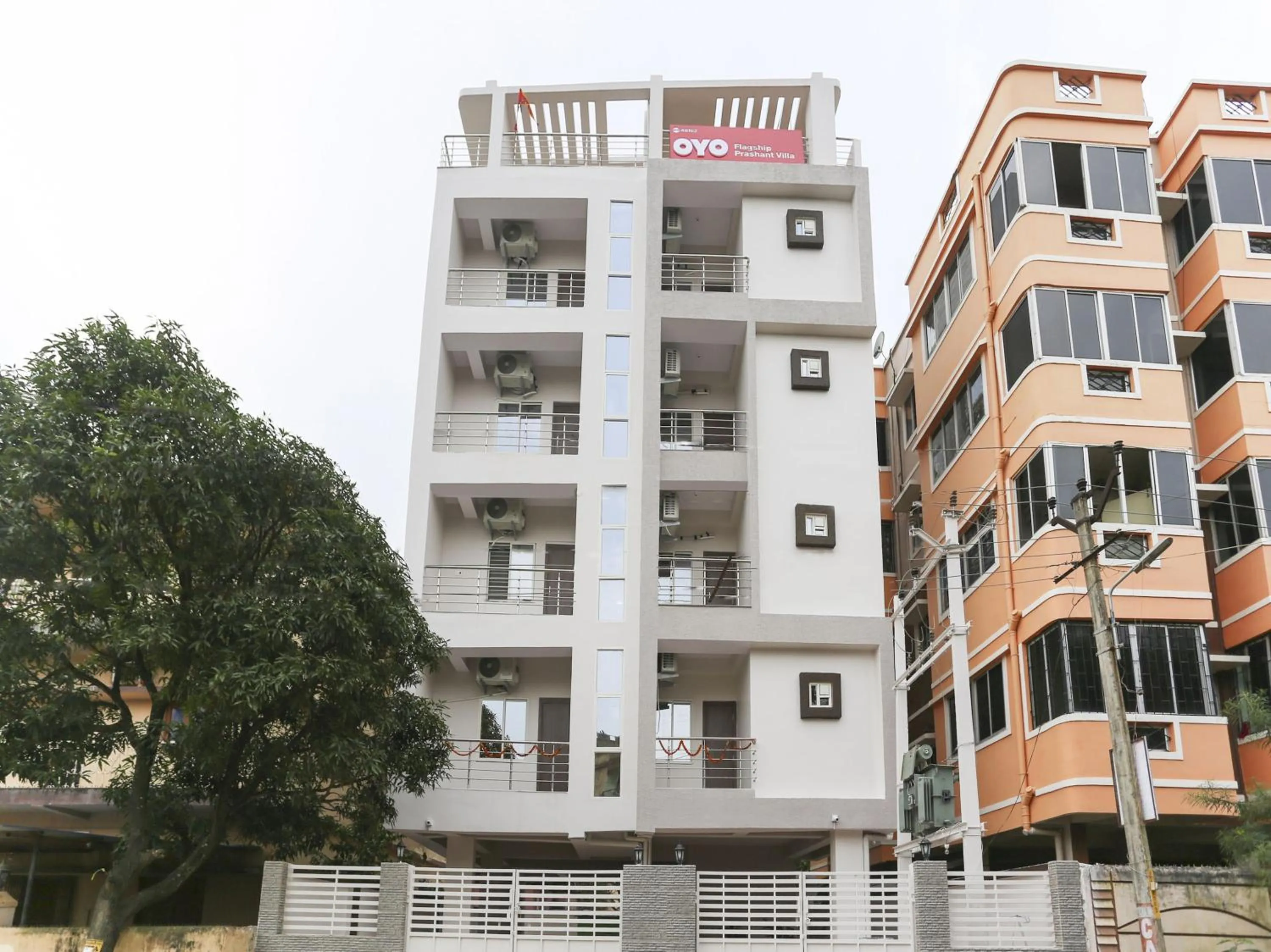 Facade/entrance in Super Hotel O Prashant Villa
