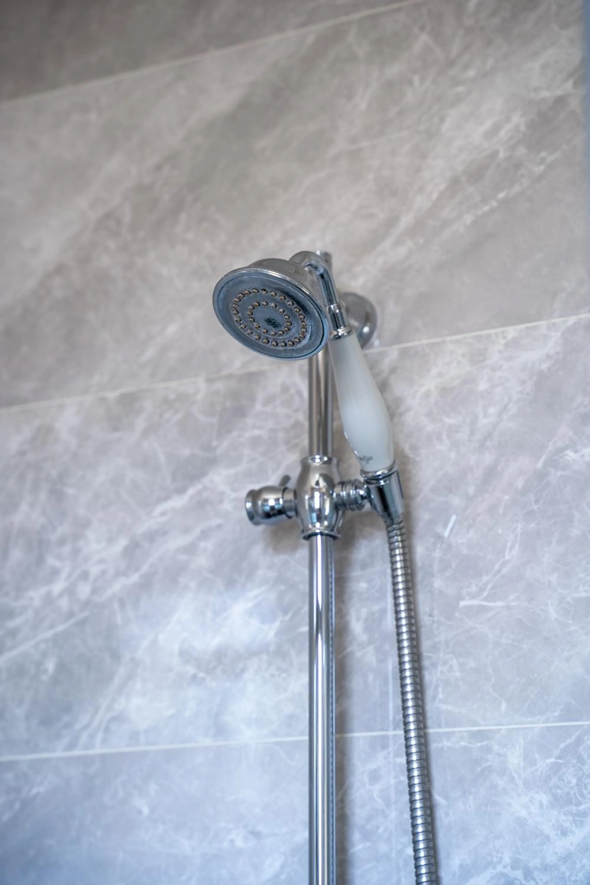 Bathroom in La Maison Charentonneau