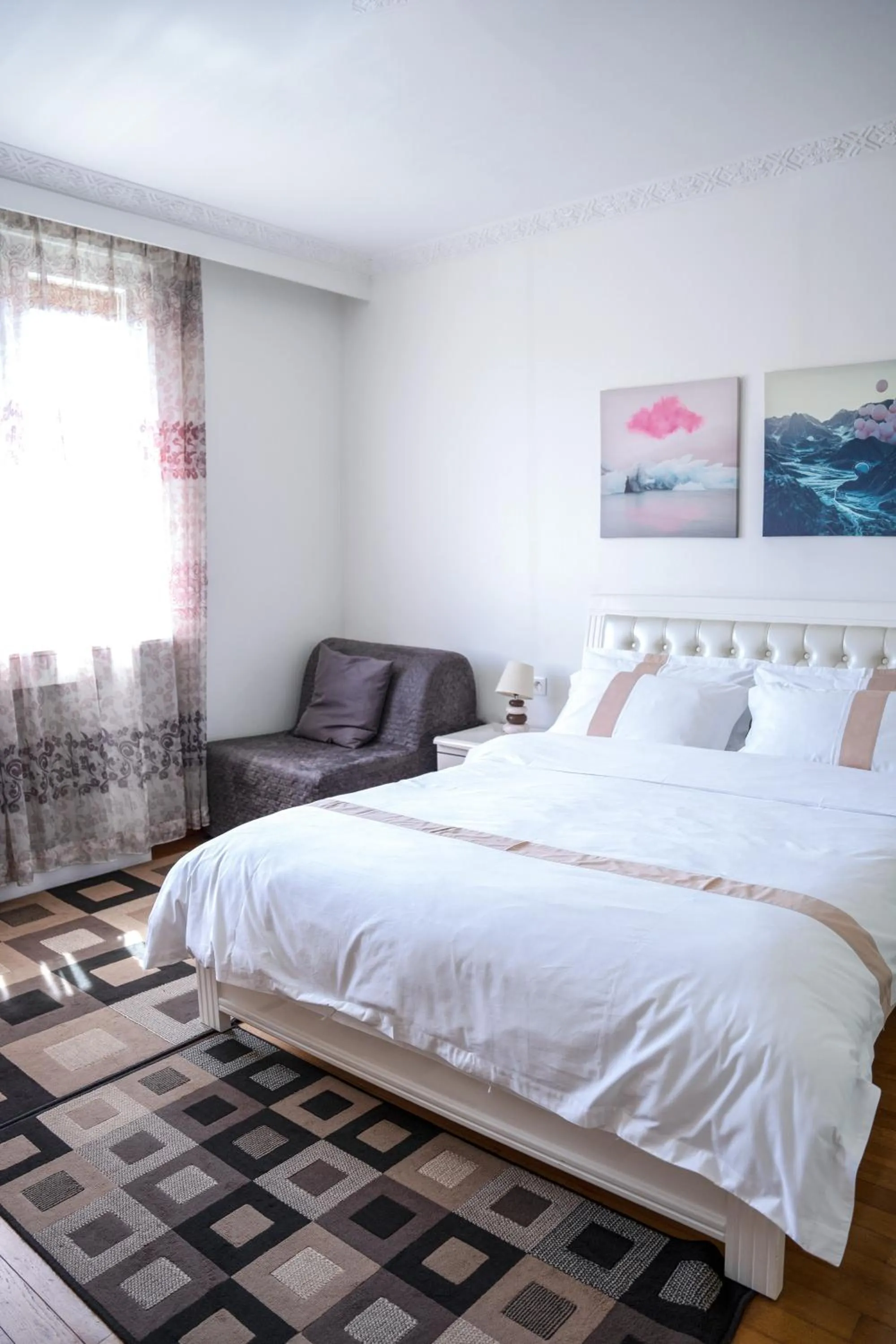 Bed in La Maison Charentonneau