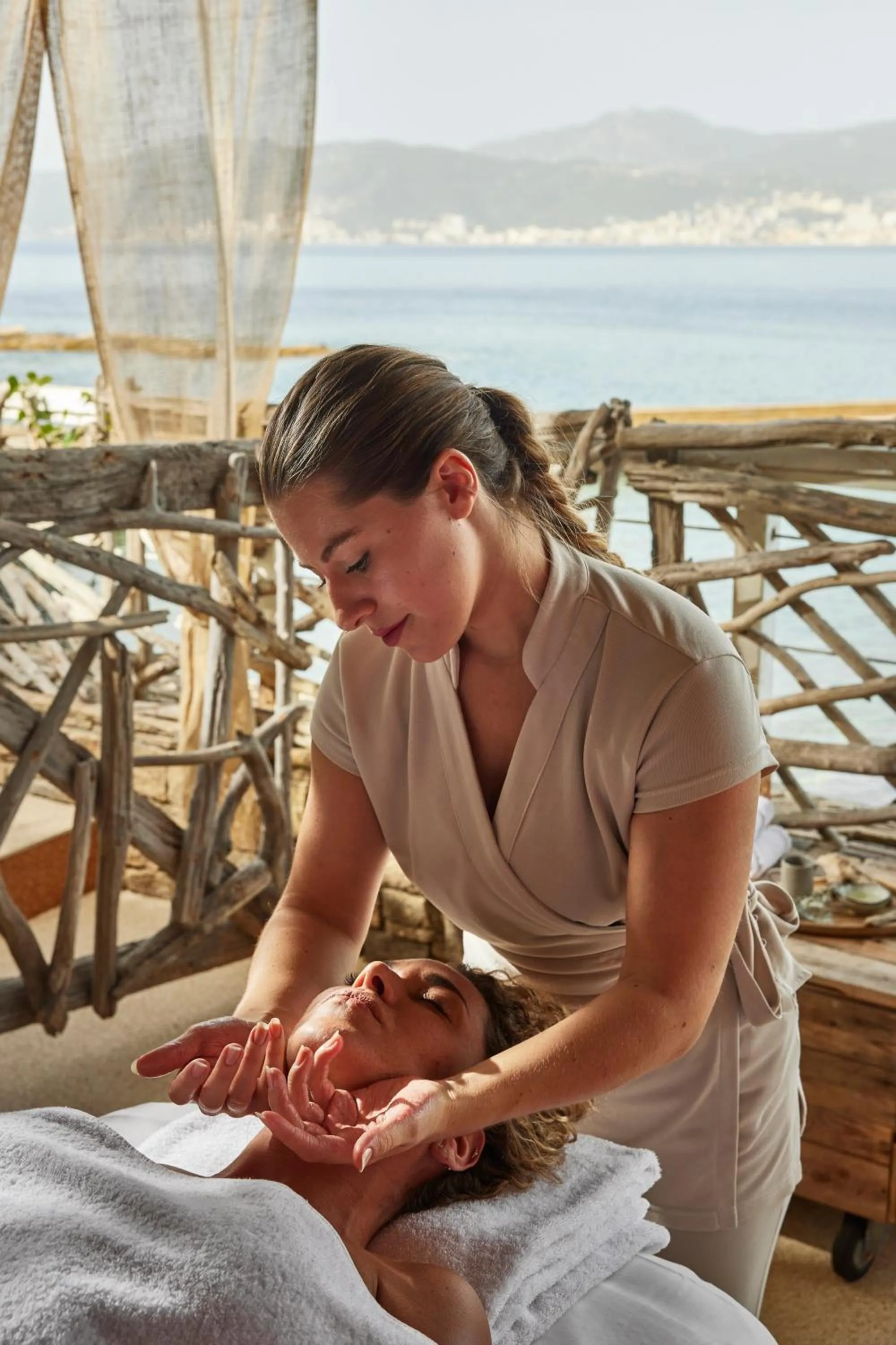Massage in Sofitel Golfe d'Ajaccio Thalassa Sea & Spa