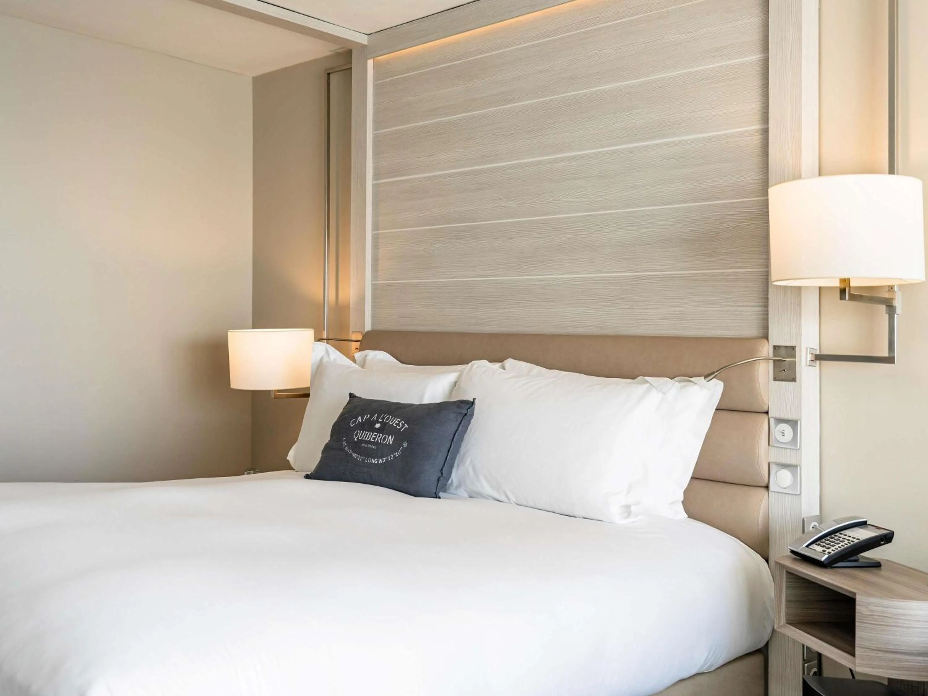 Bedroom, Bed in Sofitel Quiberon Thalassa sea & spa