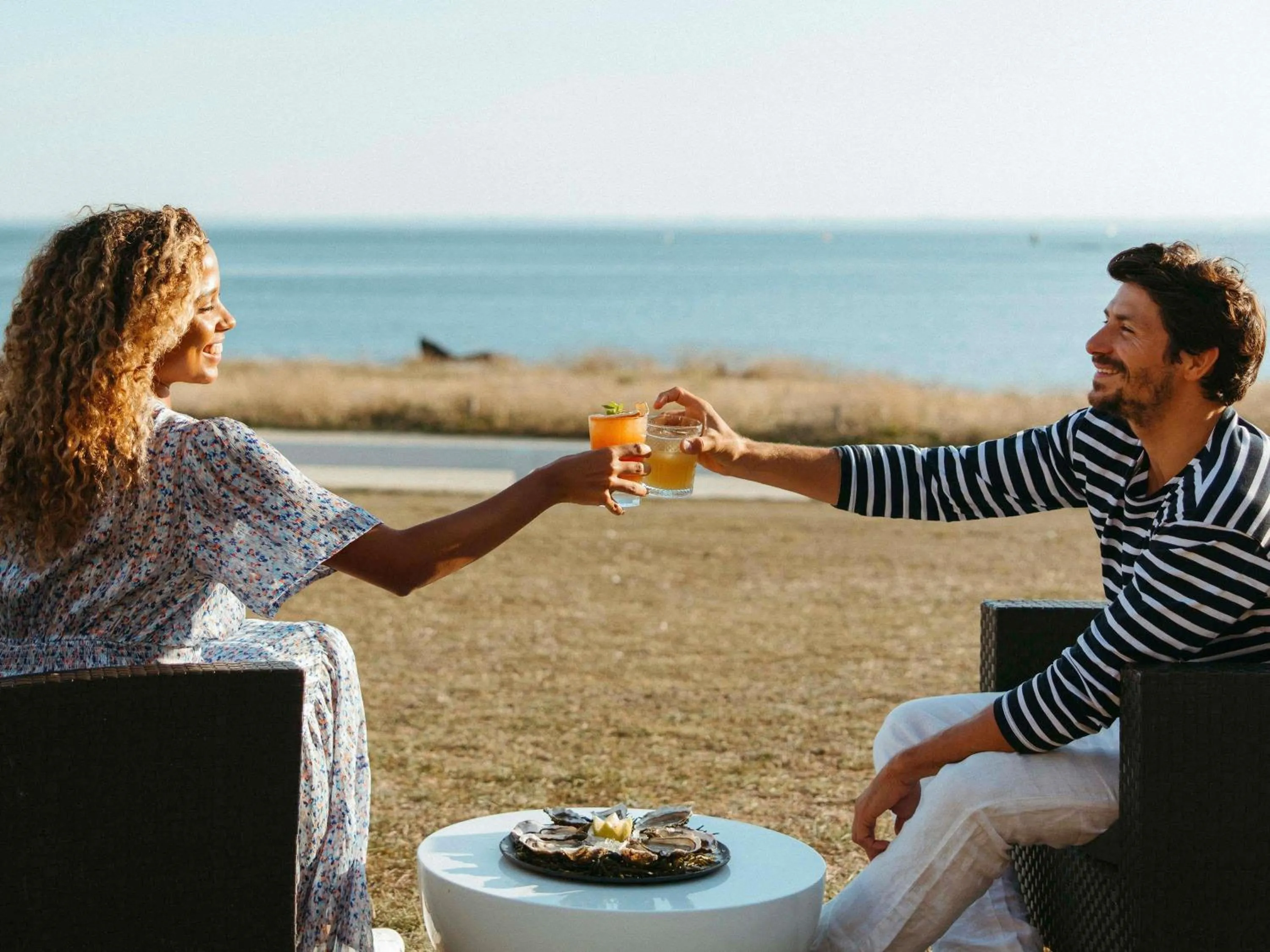 Lounge or bar in Sofitel Quiberon Thalassa sea & spa